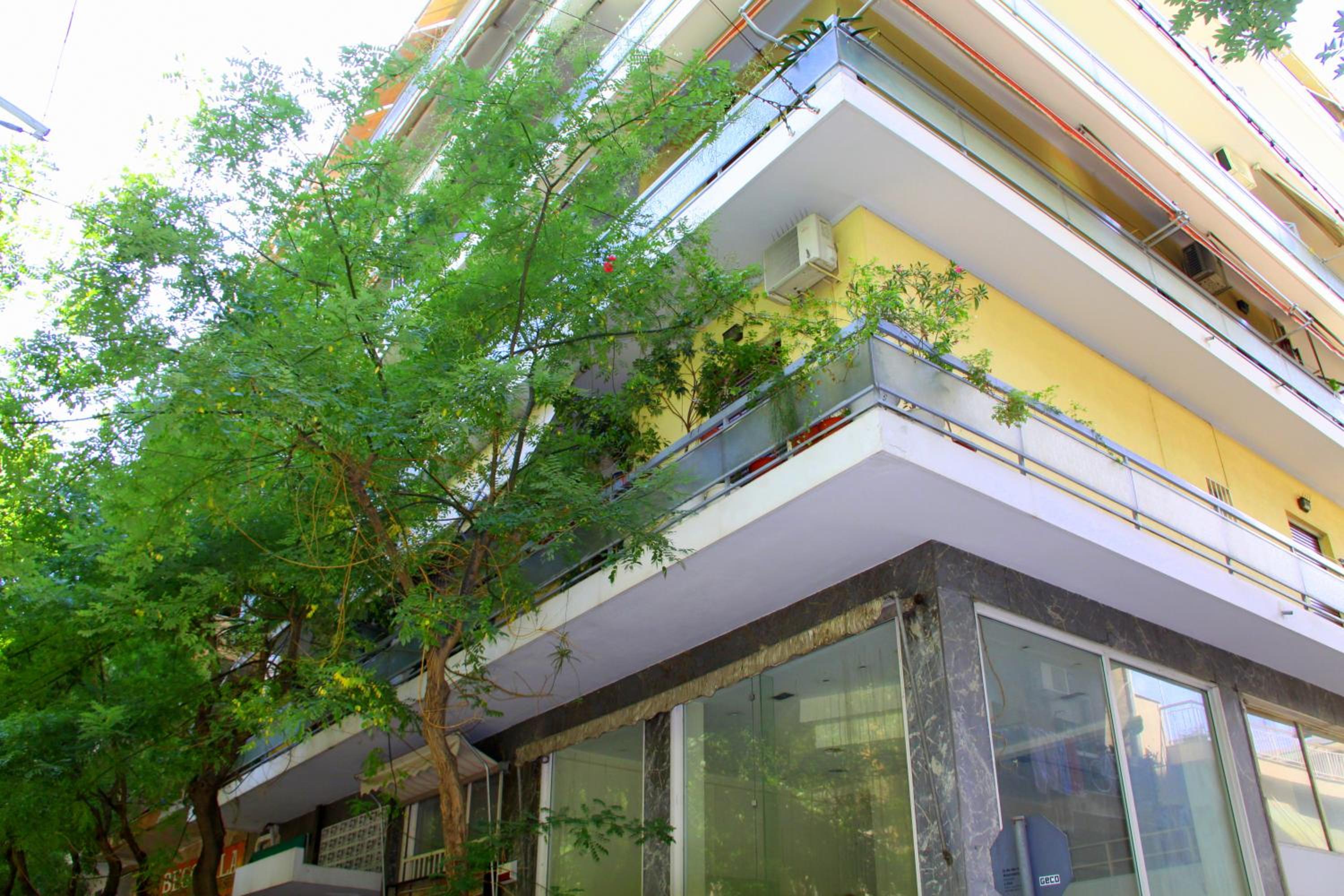 New Apartment near metro Larissis in the centre of Athens