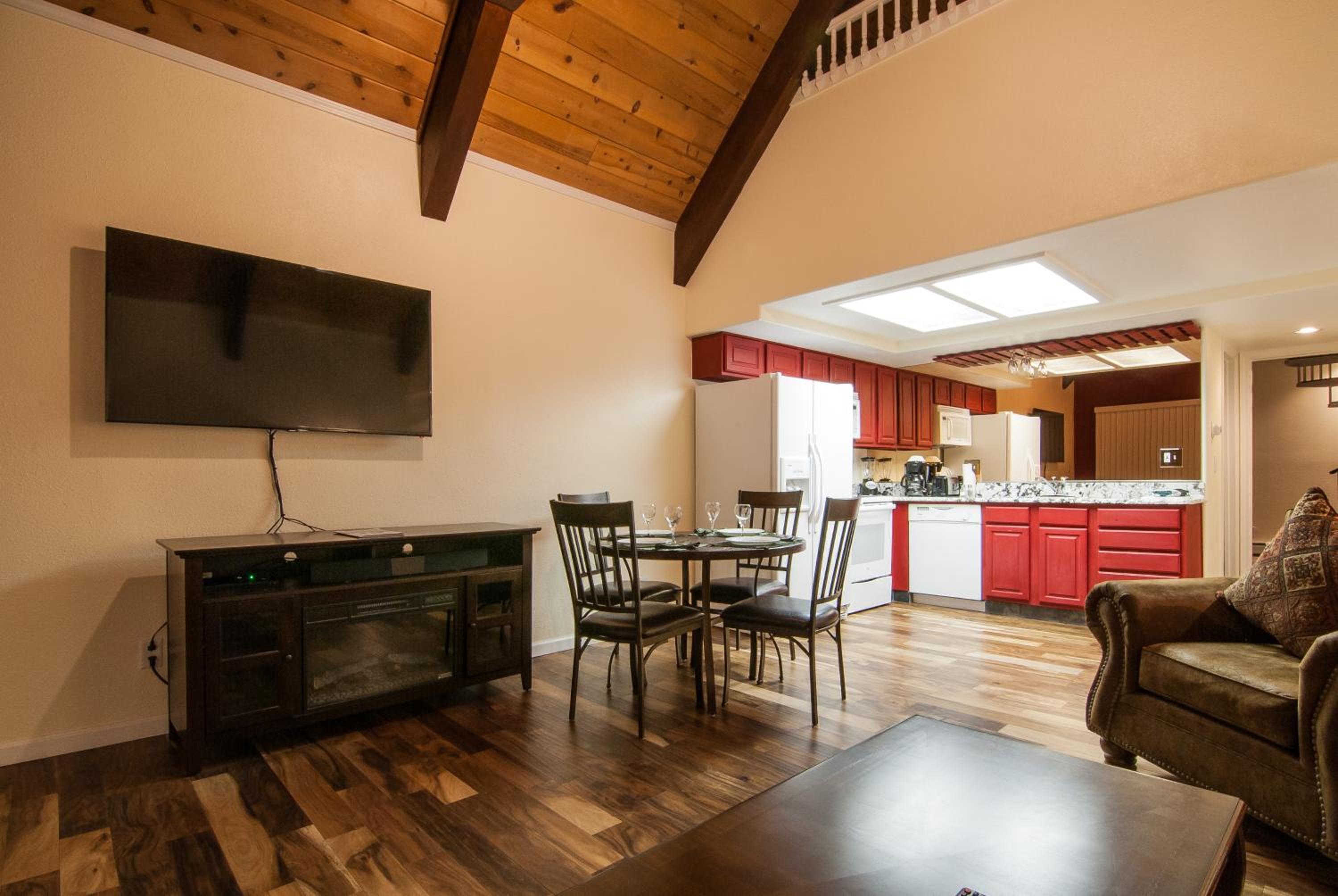 Lake Tahoe Vacations - North Lake Lodges Villas - Property Image 35