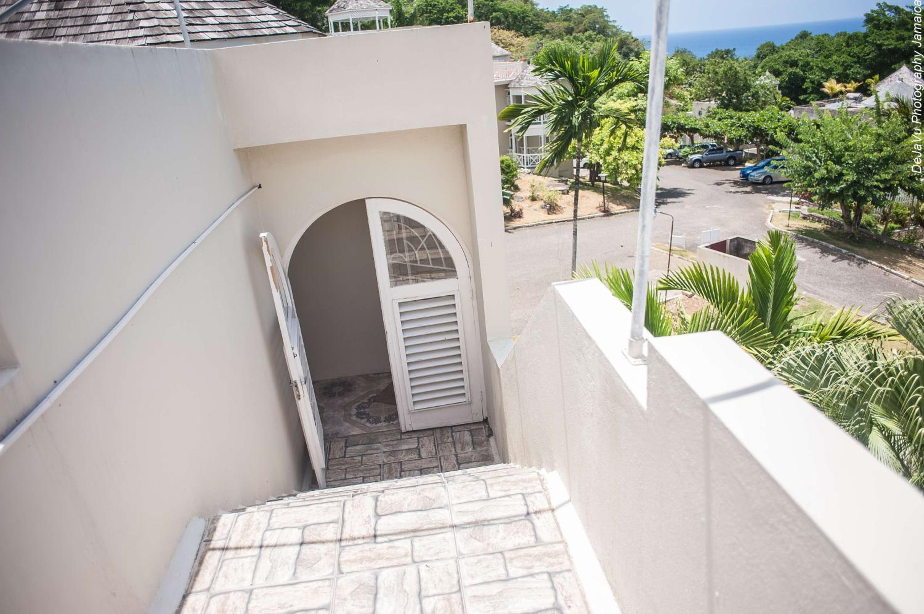 Ocean View 2 bedroom at Columbus Heights view 3