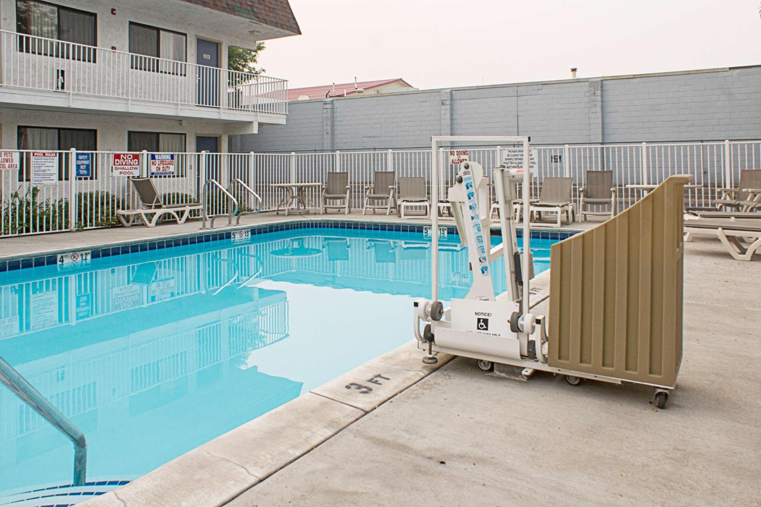 Motel 6-Kalispell, MT