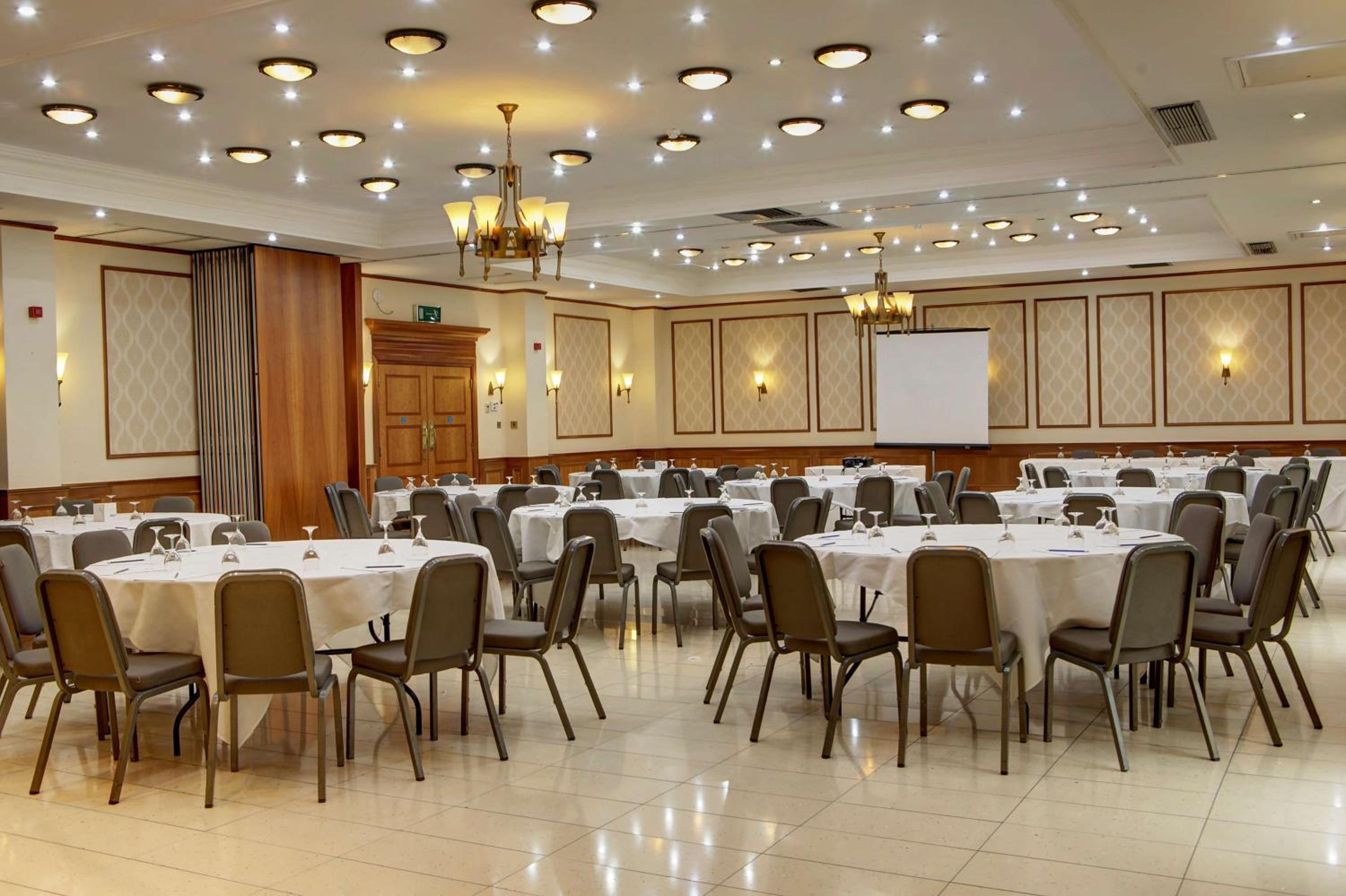 Loughborough Vacations - Quorn Country Hotel Leicester - Property Image 25