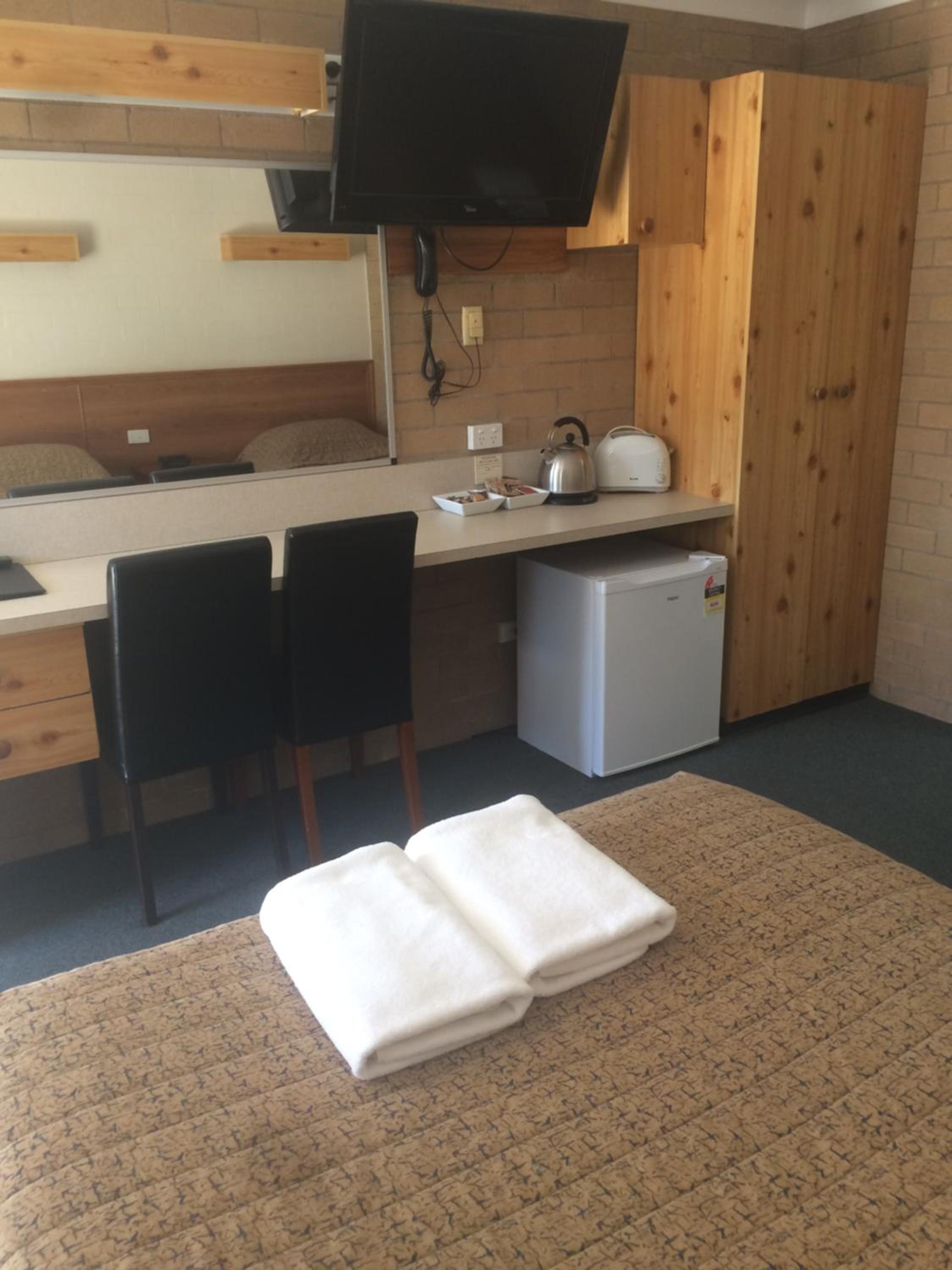Alexander Motor Inn