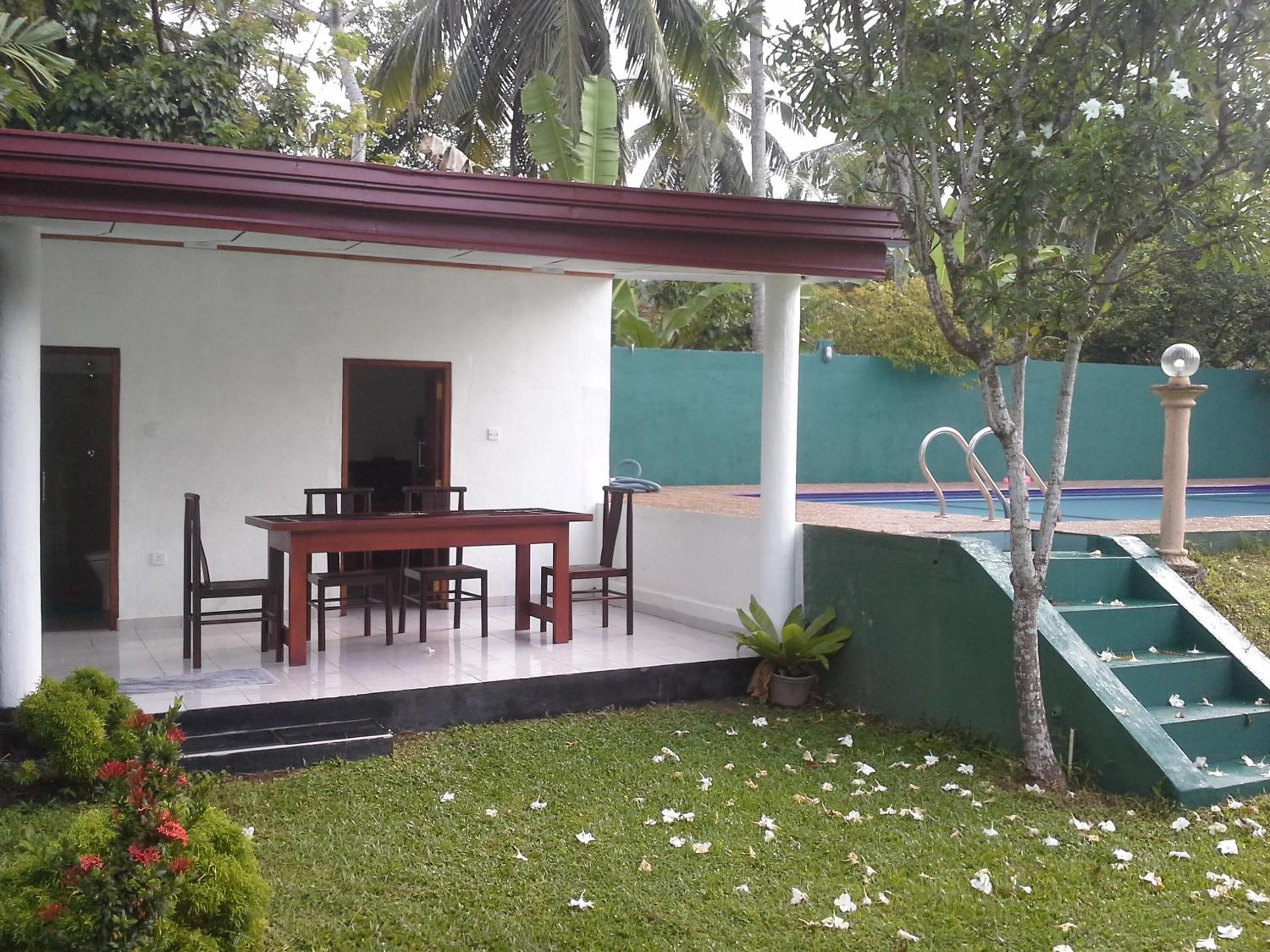 outdoor BBQ area