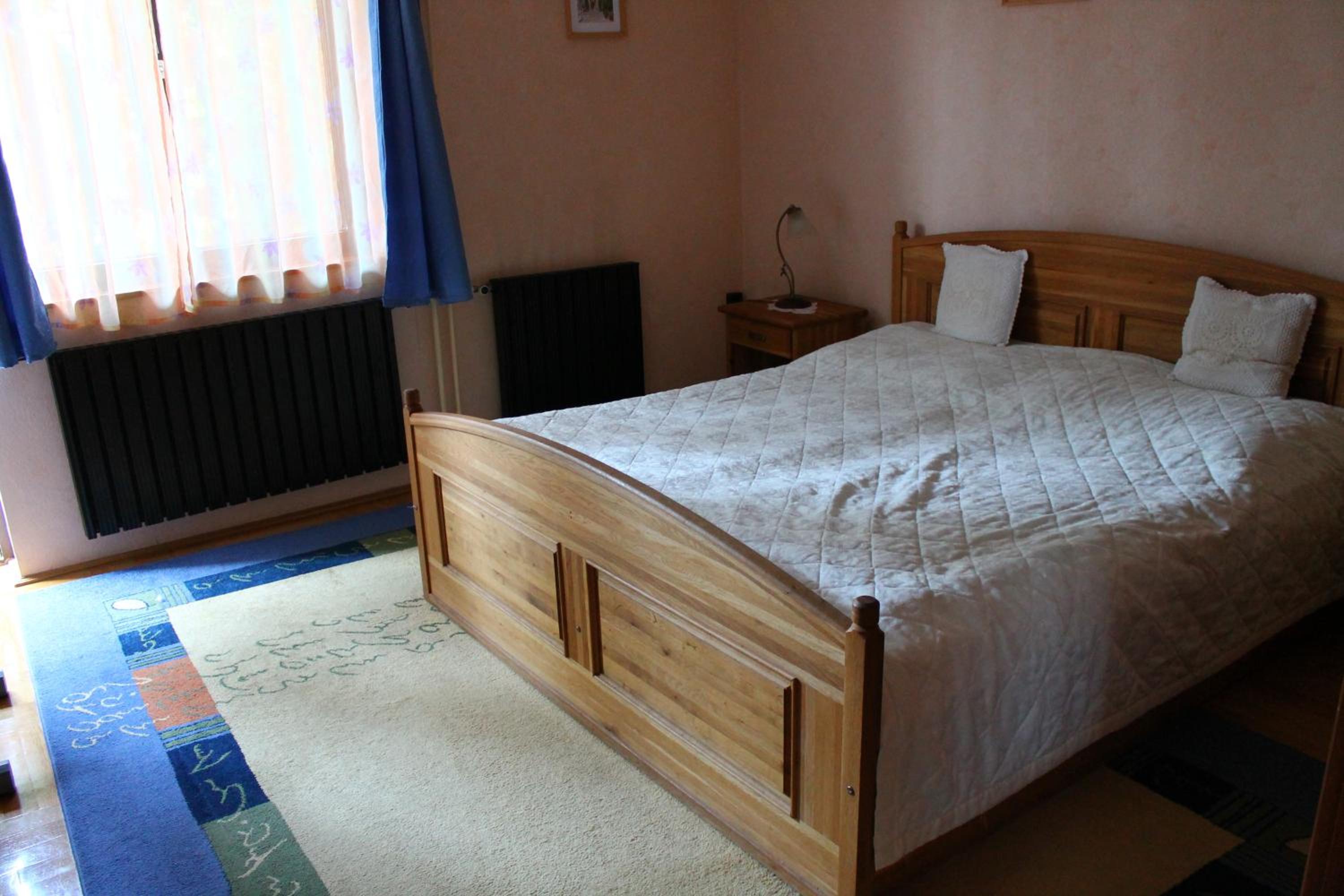 Photo 33