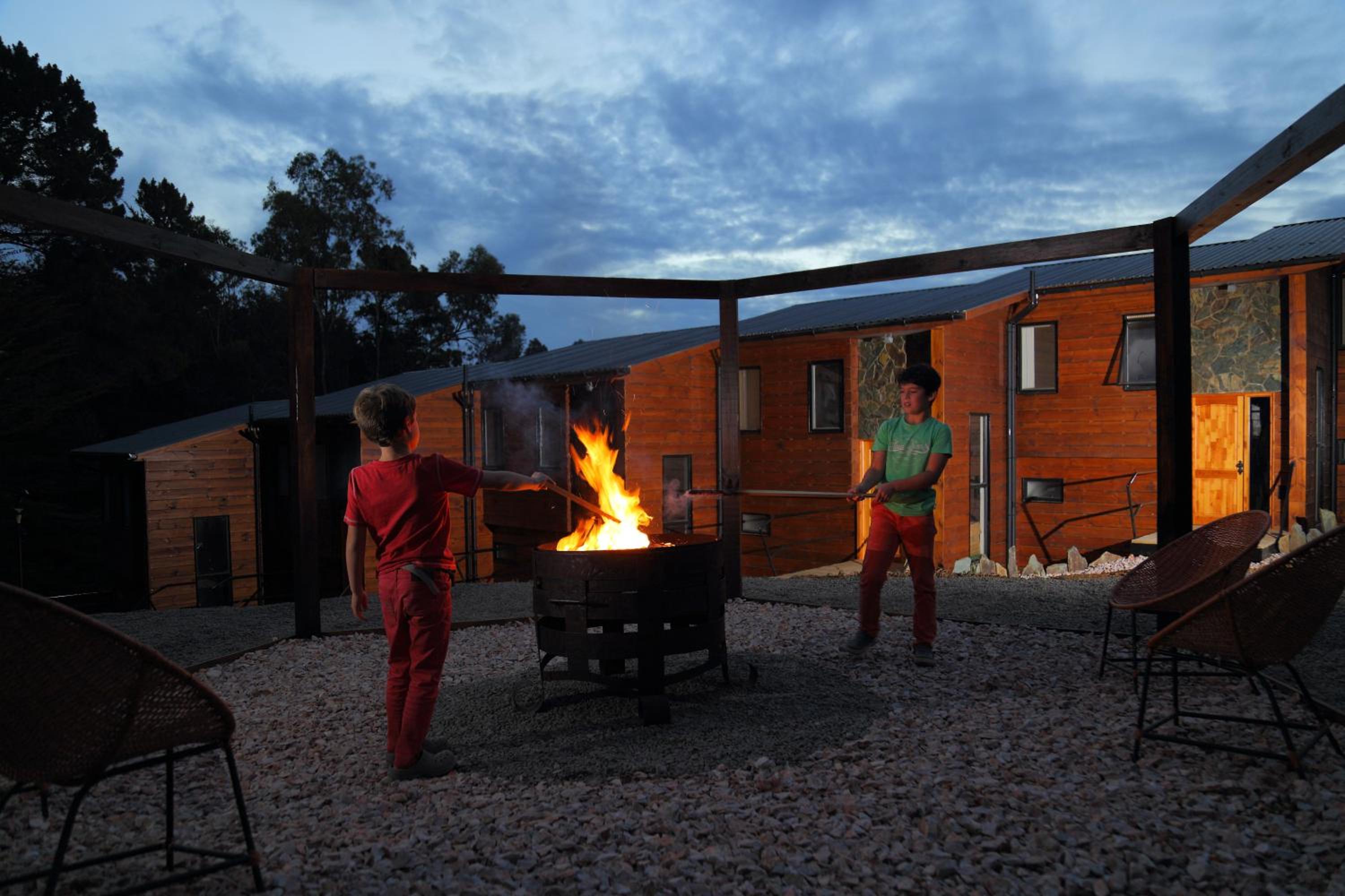 Cabañas y Spa Costa Patagonia - Piscina Climatizada