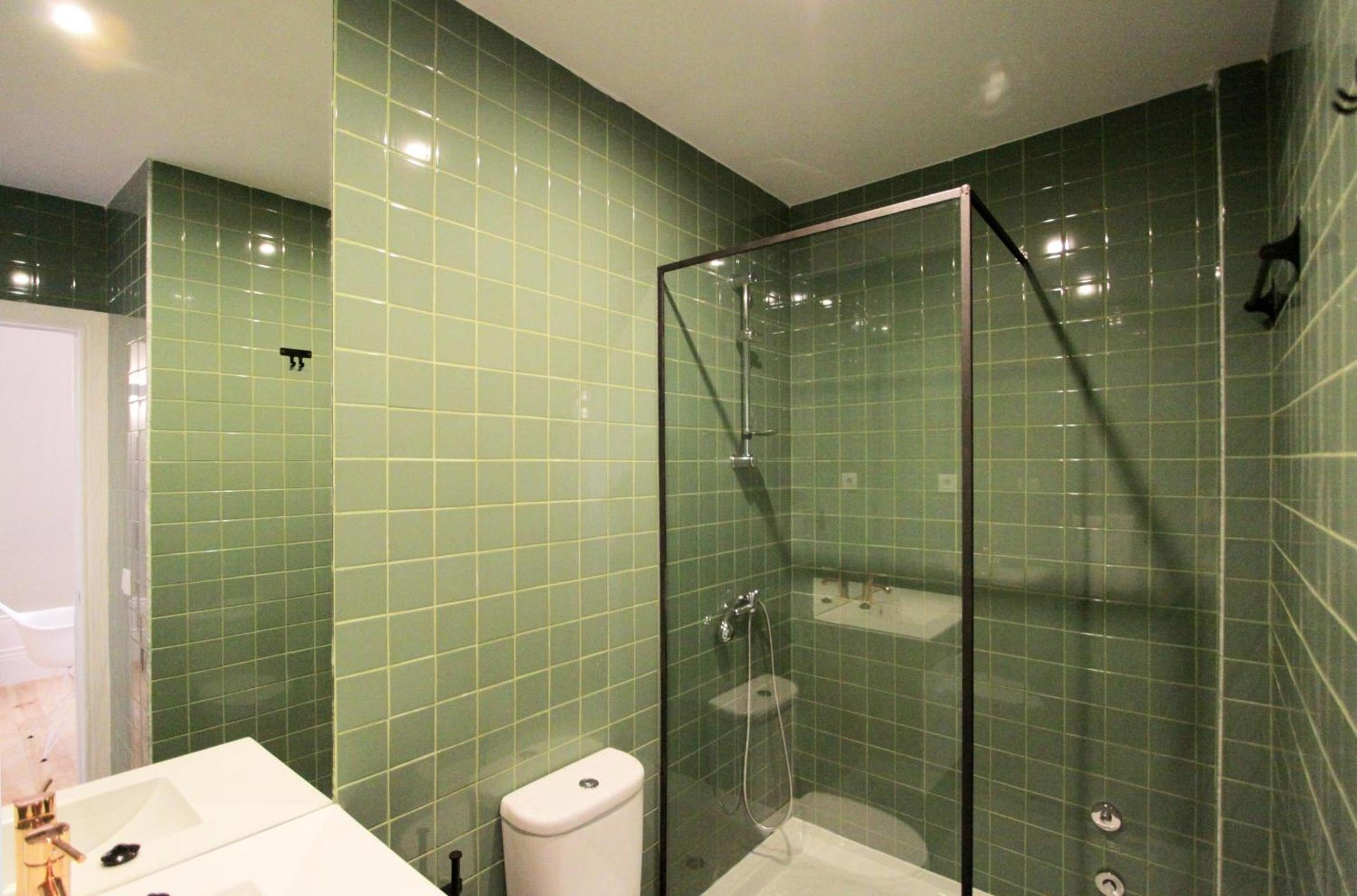 Photo 34