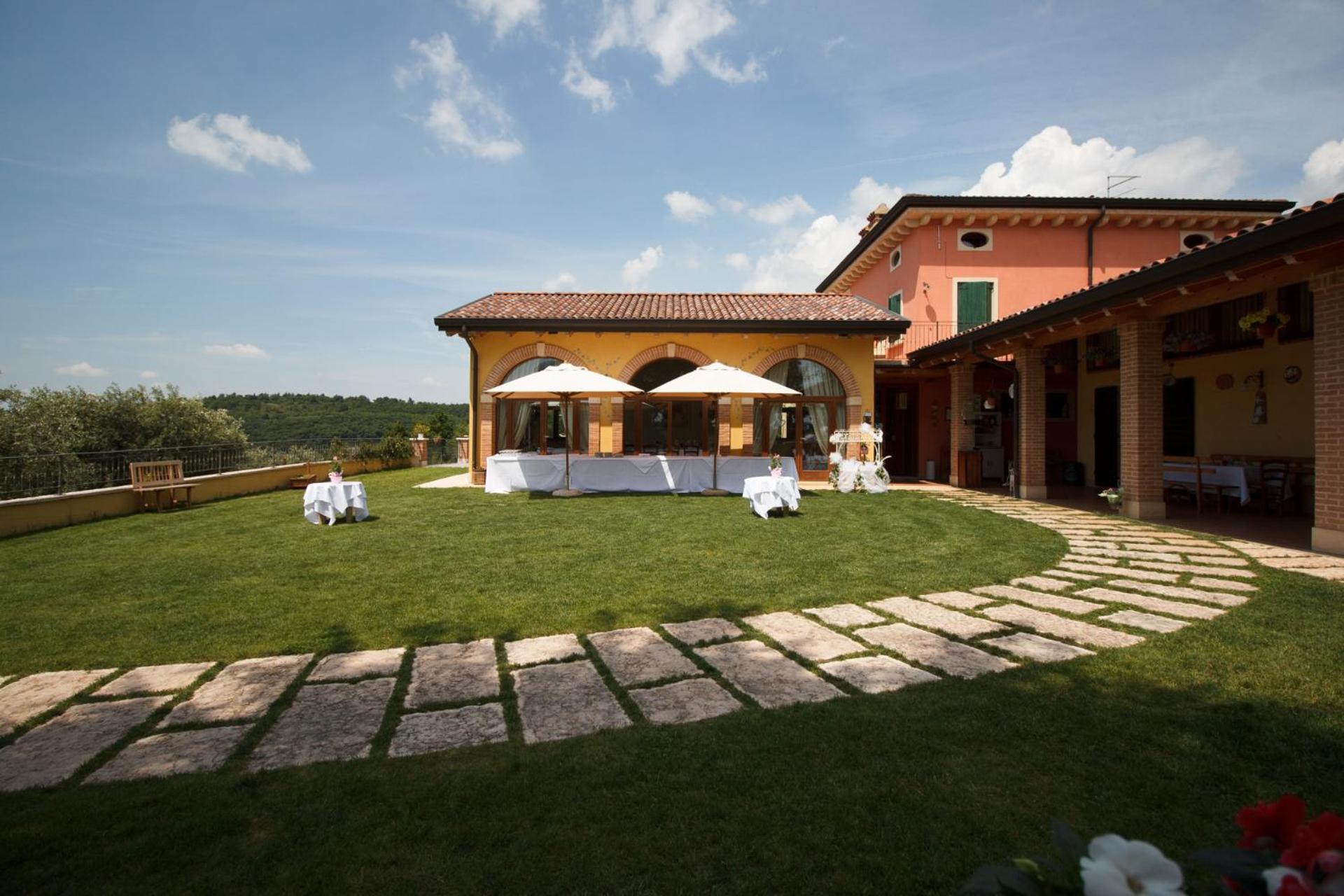 Agriturismo Spigolo view 2