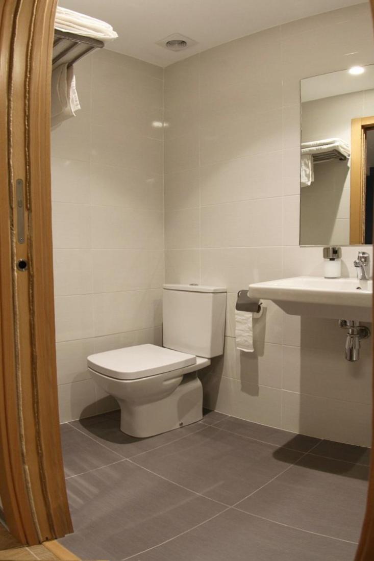 Hostal Mónaco