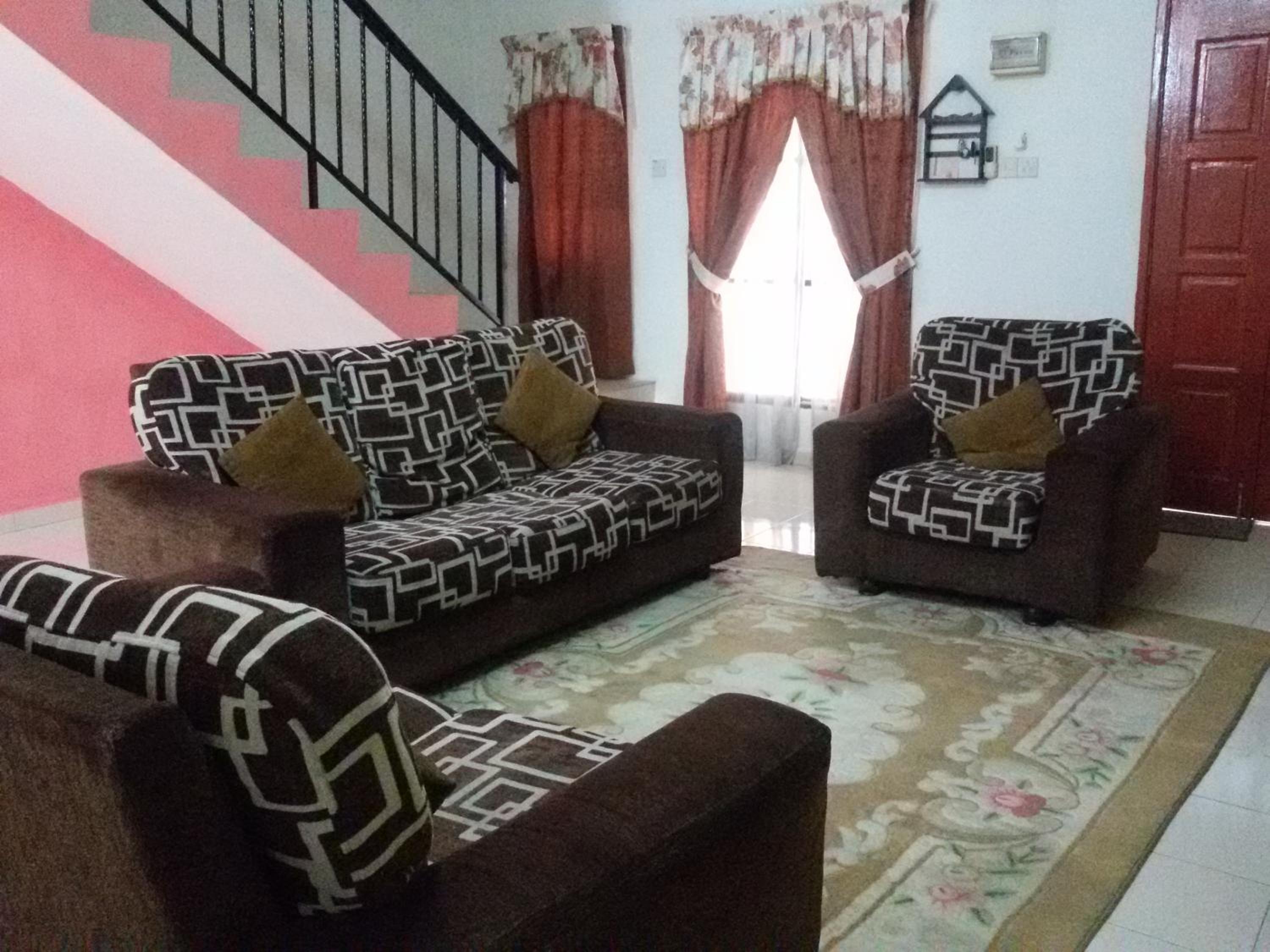 Homestay D-Zara photo 1