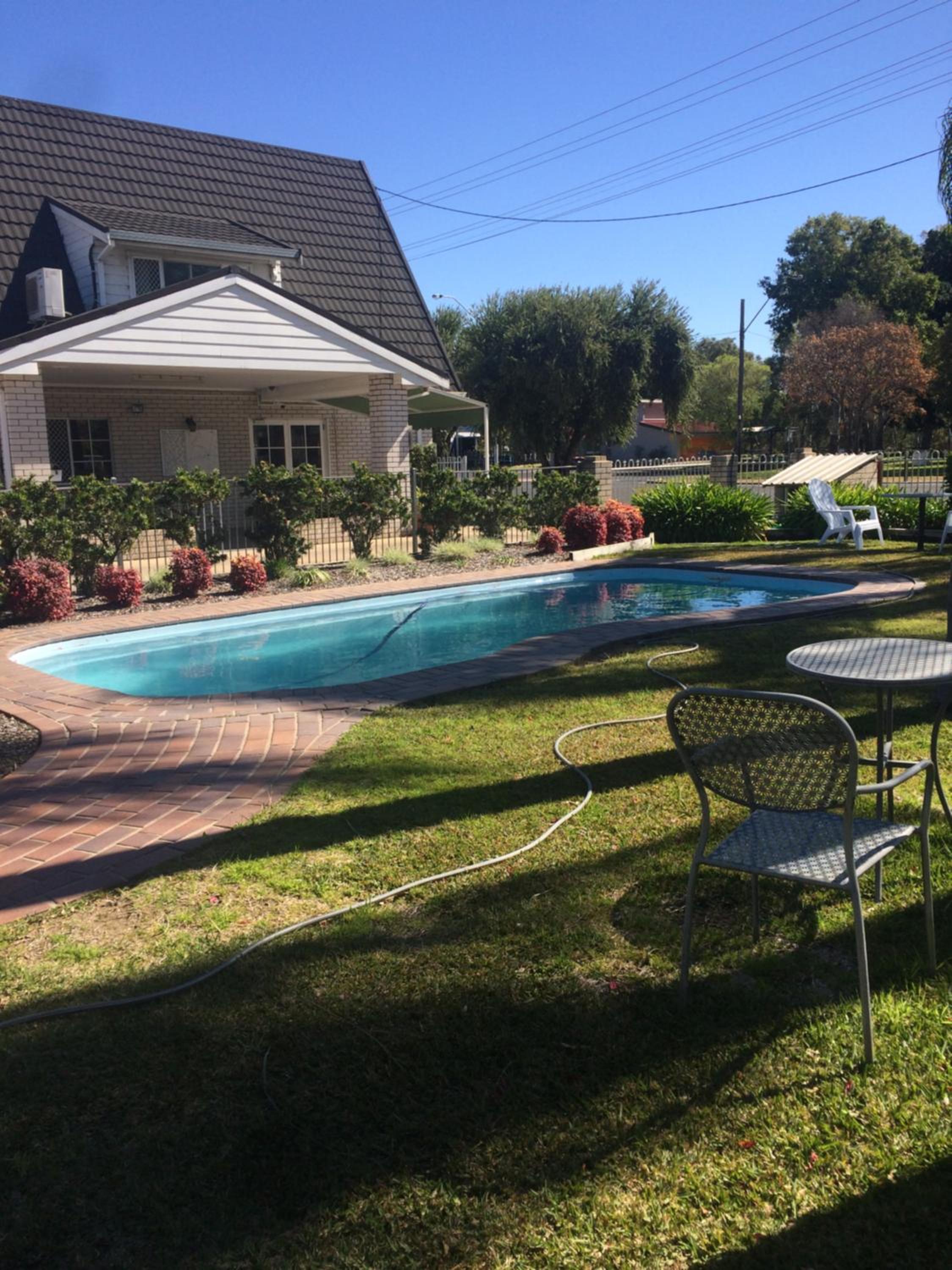 Alexander Motor Inn