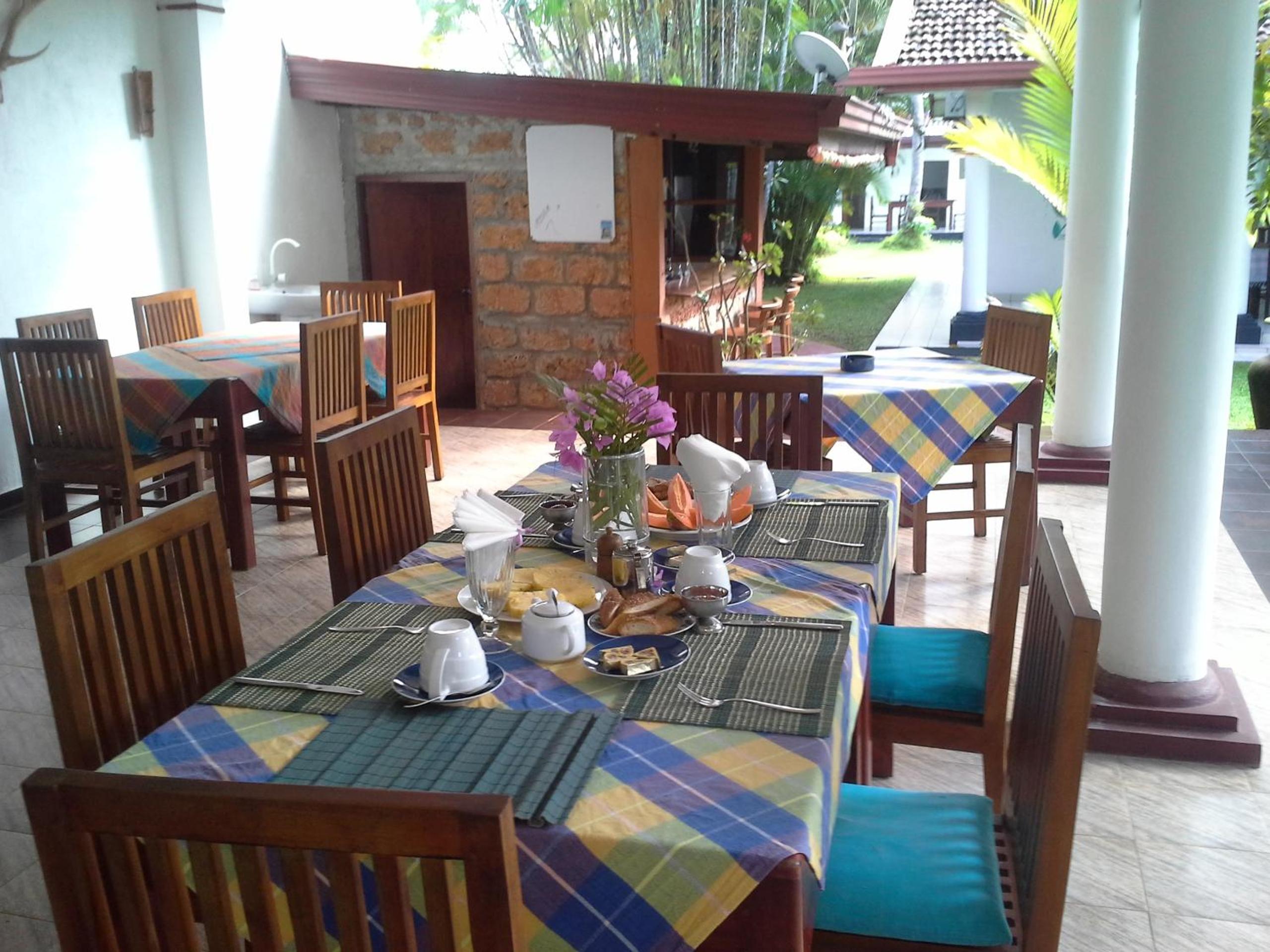 restaurant