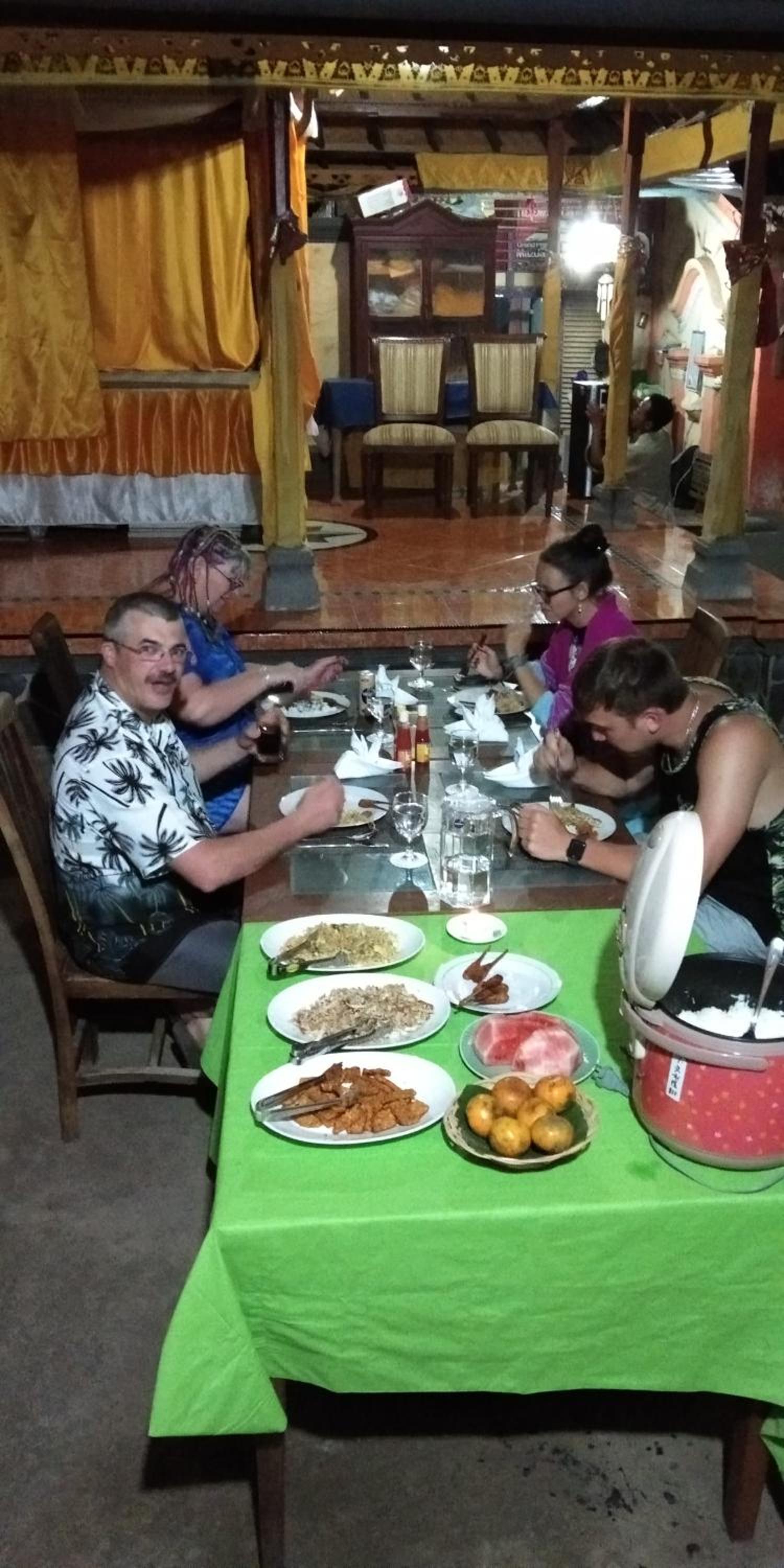 dining