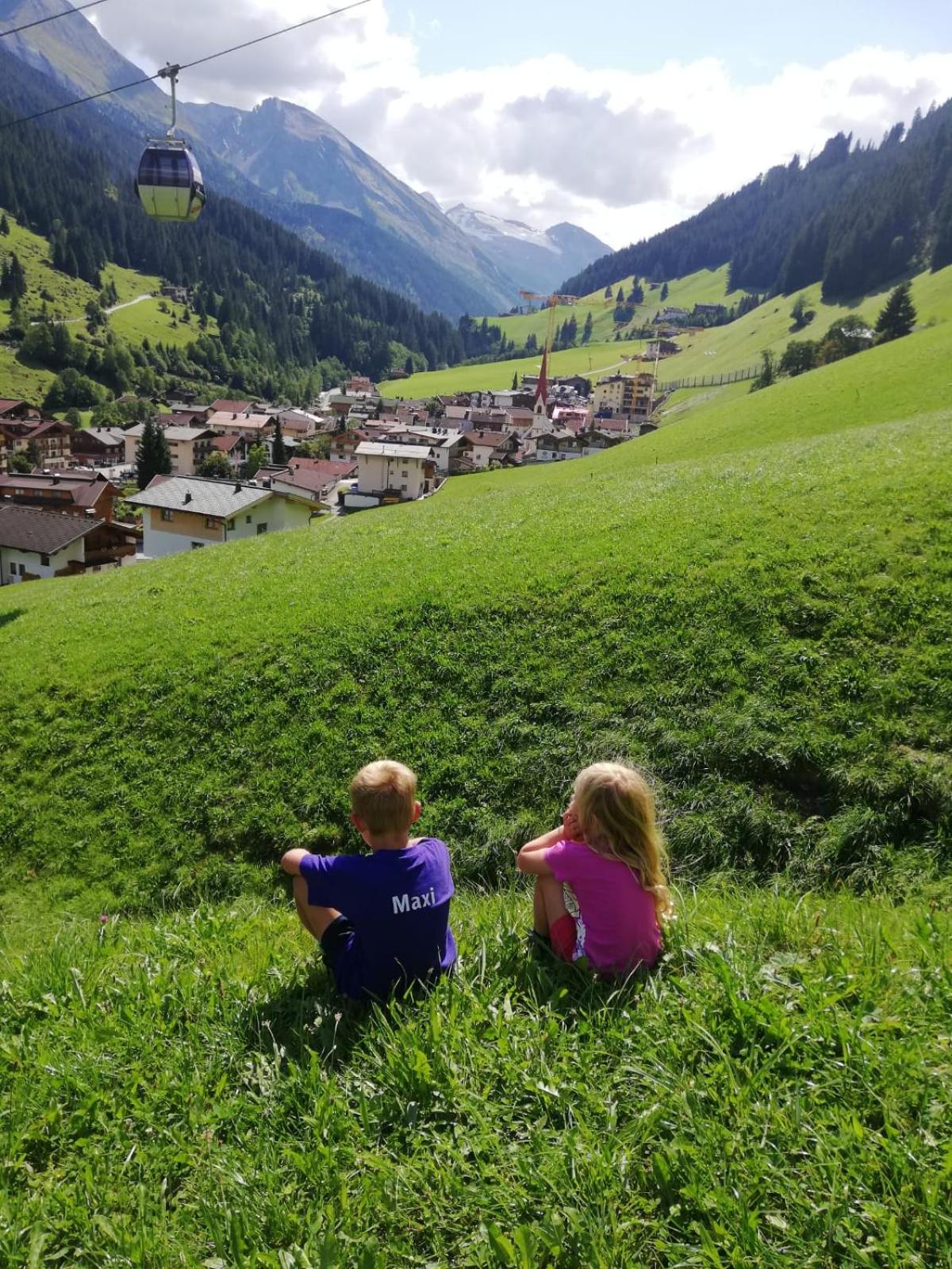 Hotel Pension Alpengruß