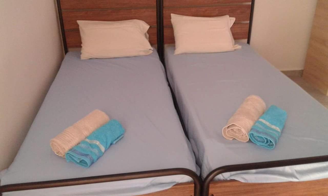 Samakovlis Apartments