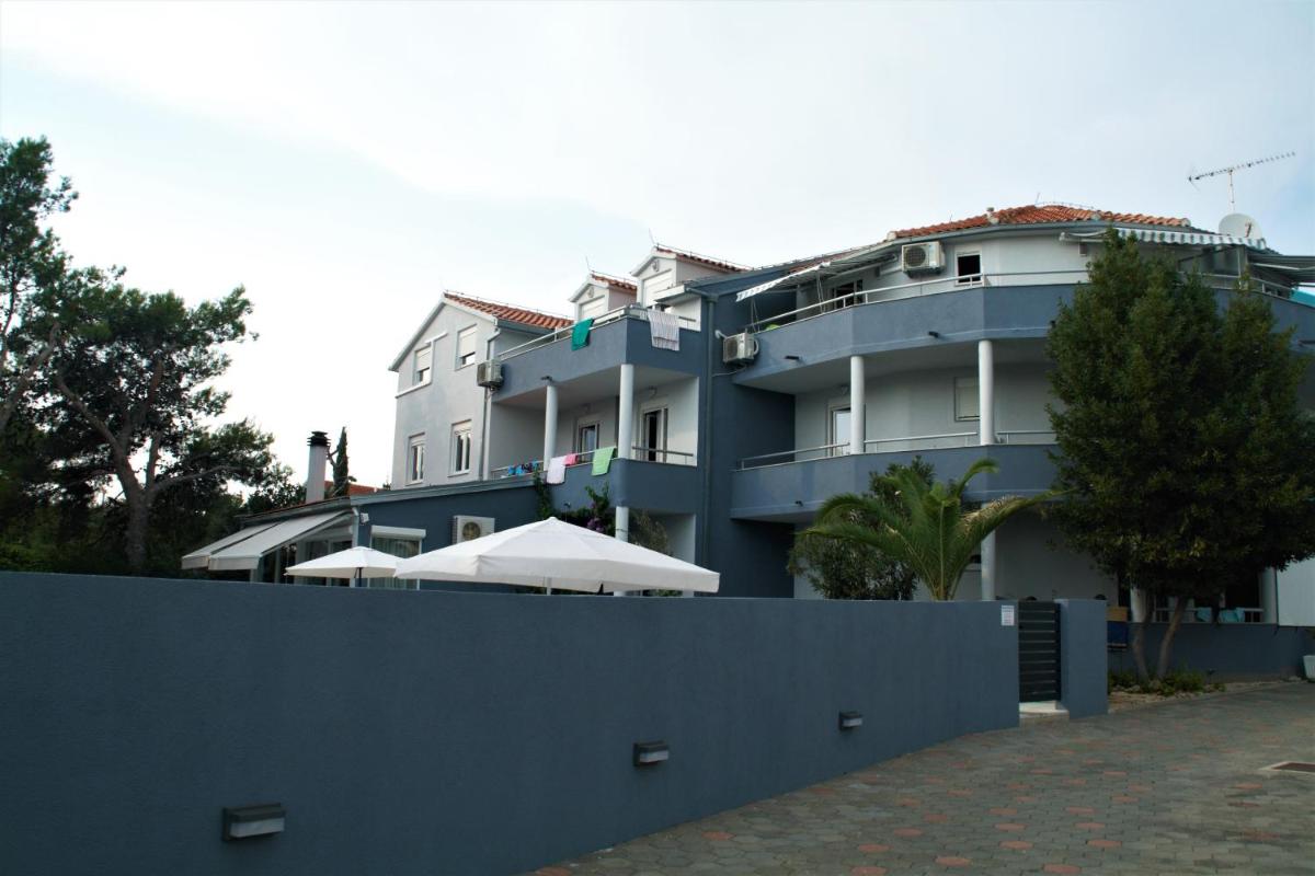 Photo 38