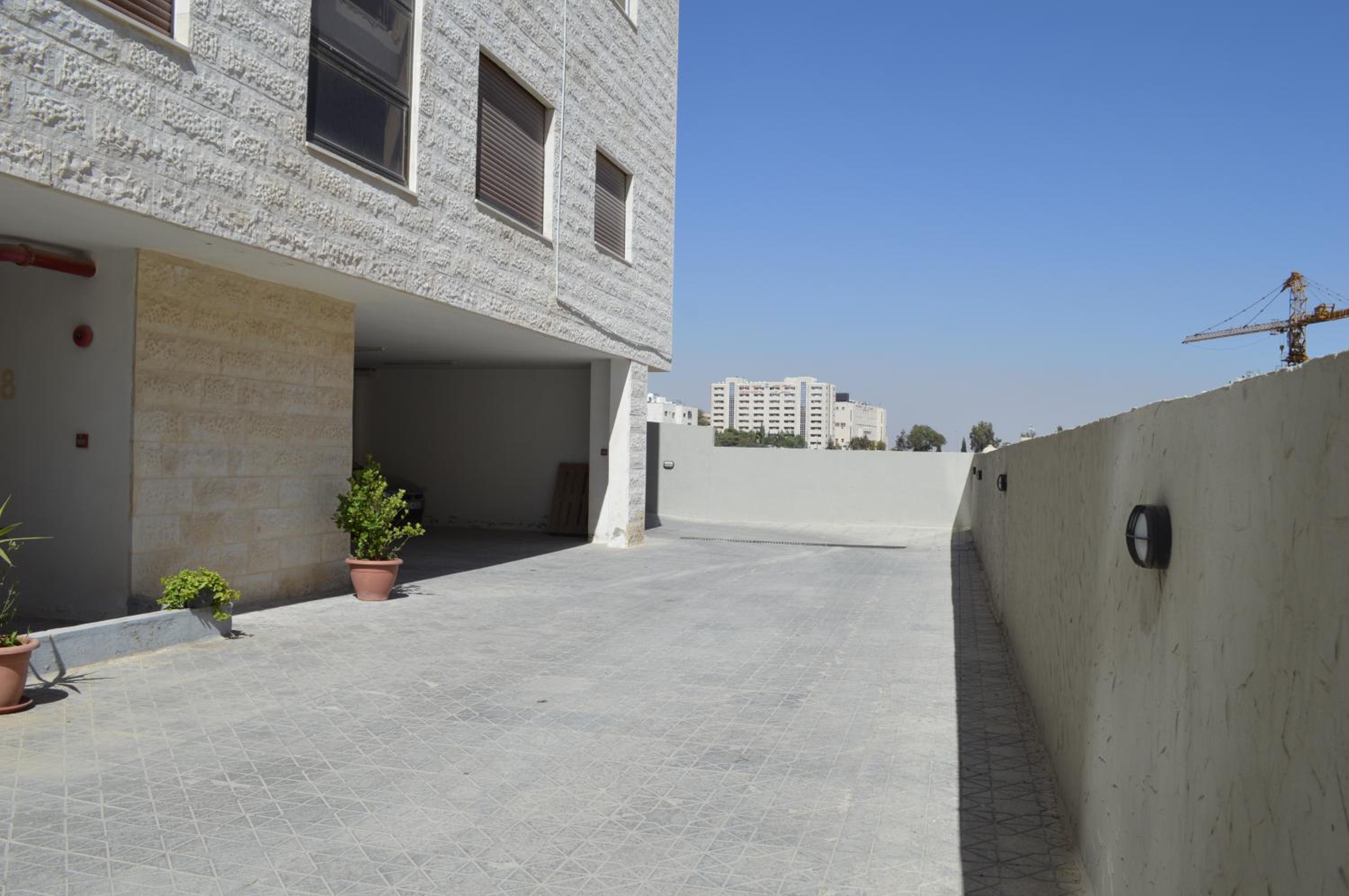 Janty Apartments