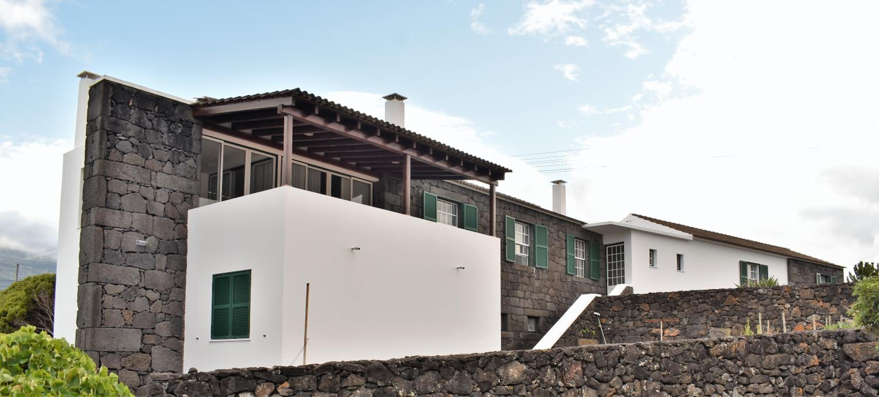 Casa das Ondas view 3