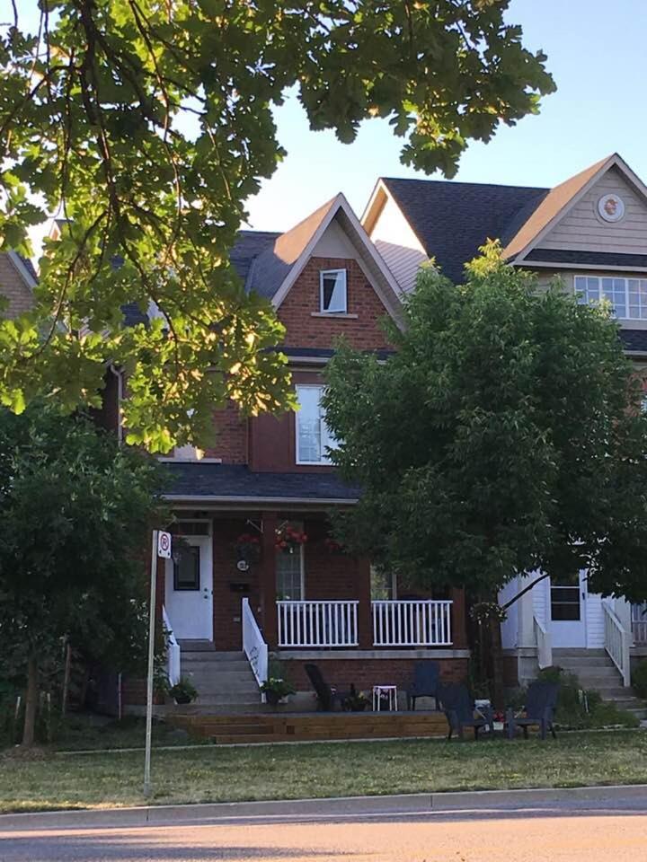 Village at York U