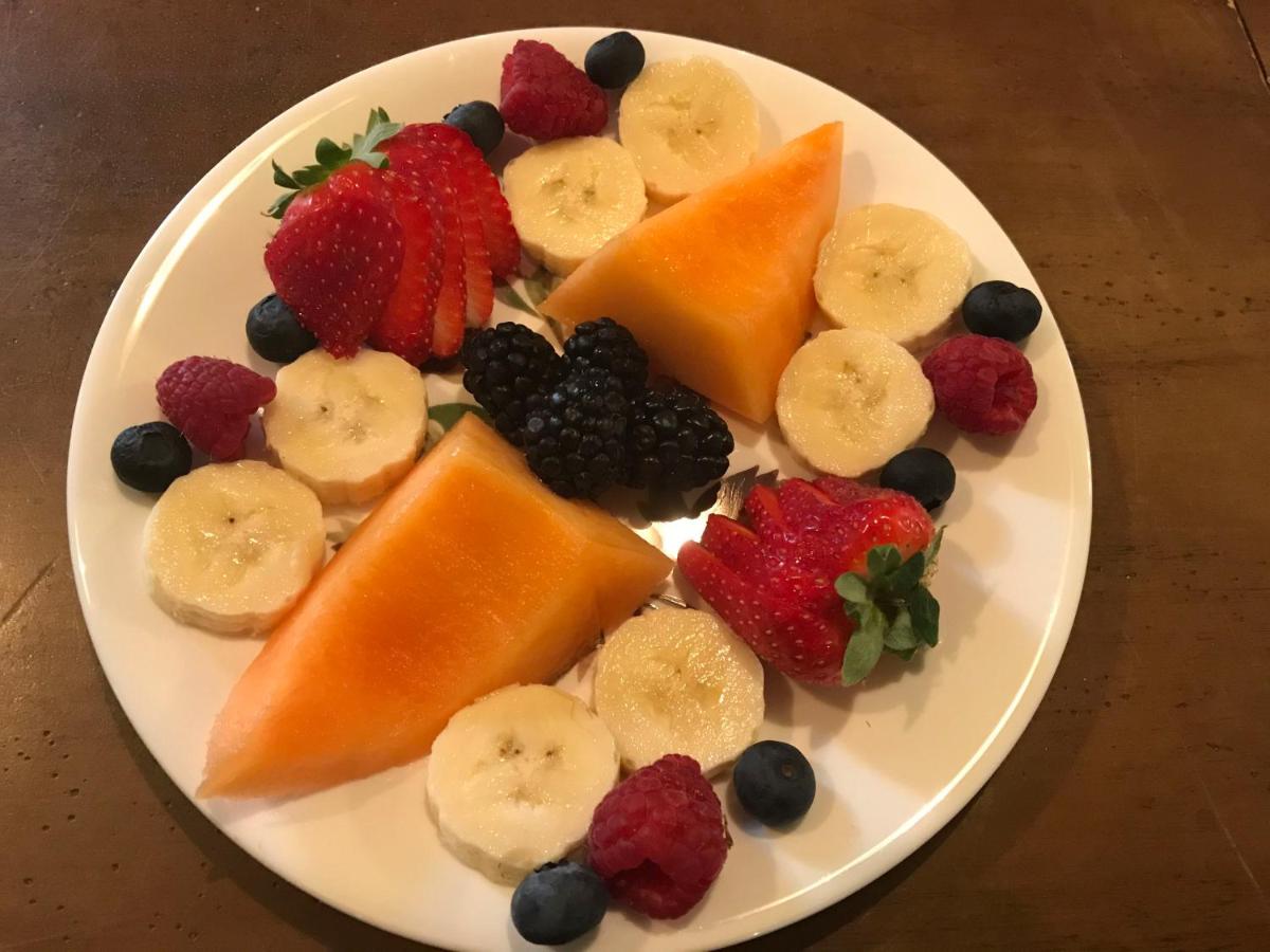 Simmons-Bond Inn Bed & Breakfast