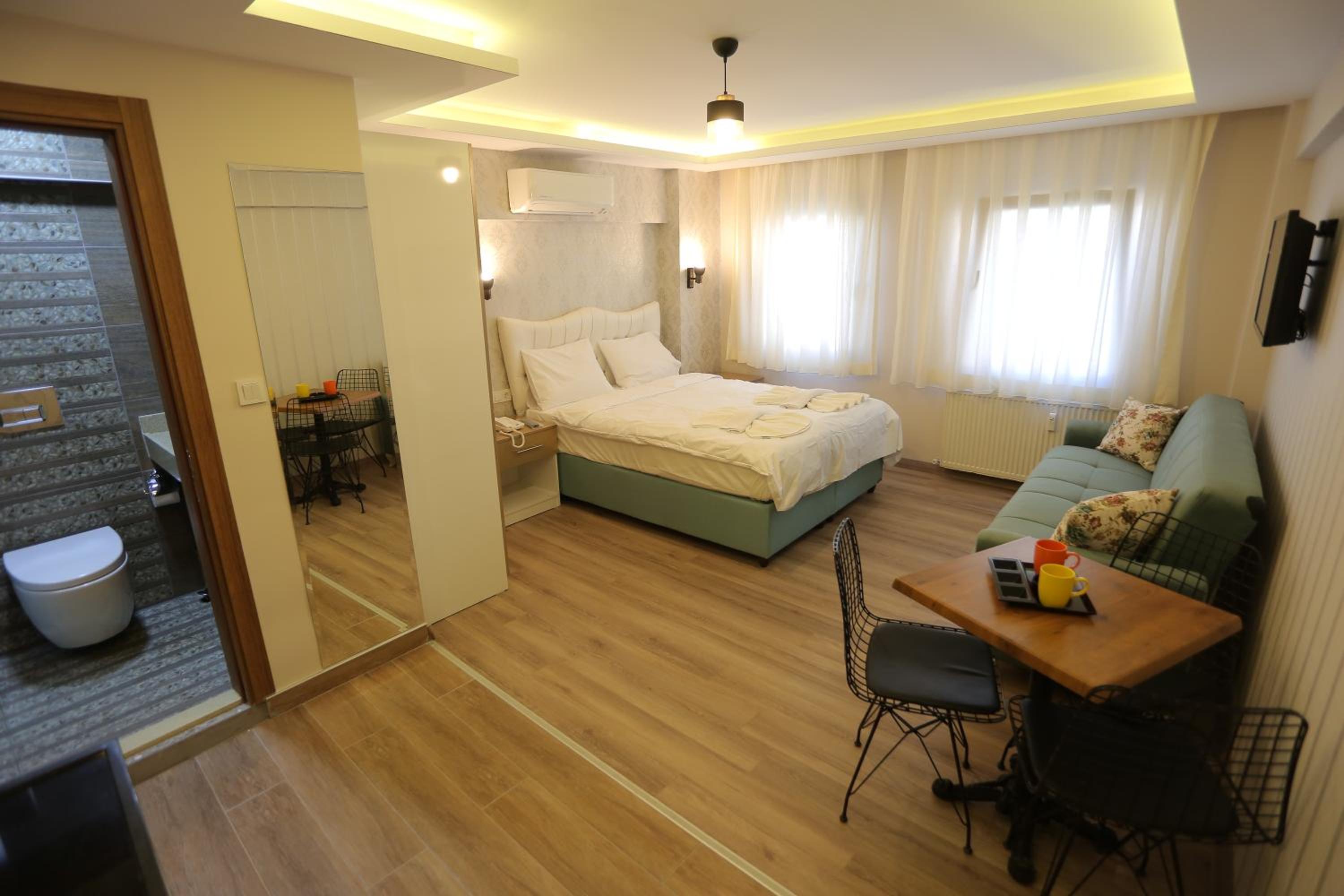 T-Square Residence - Image 75