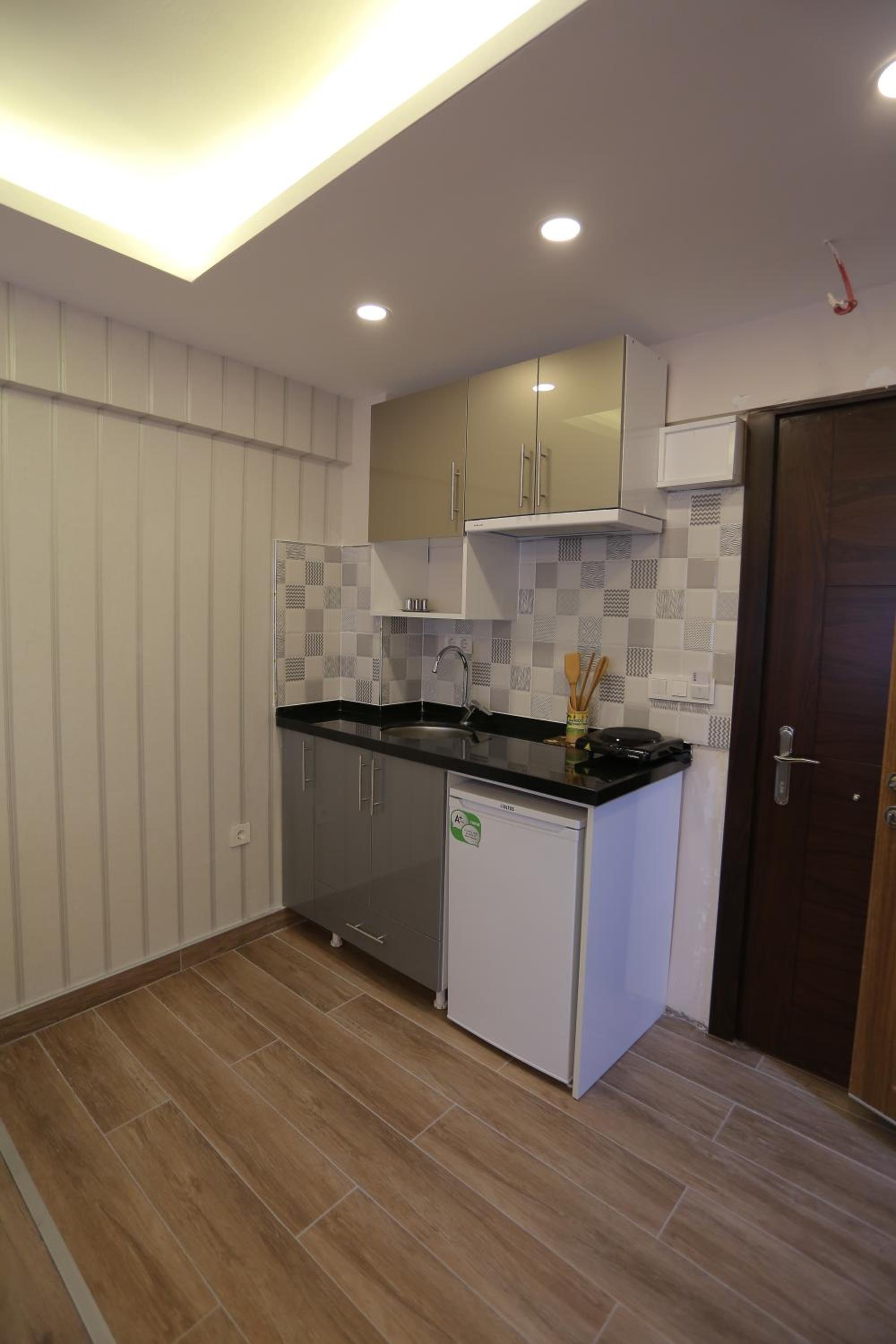 T-Square Residence - Image 74