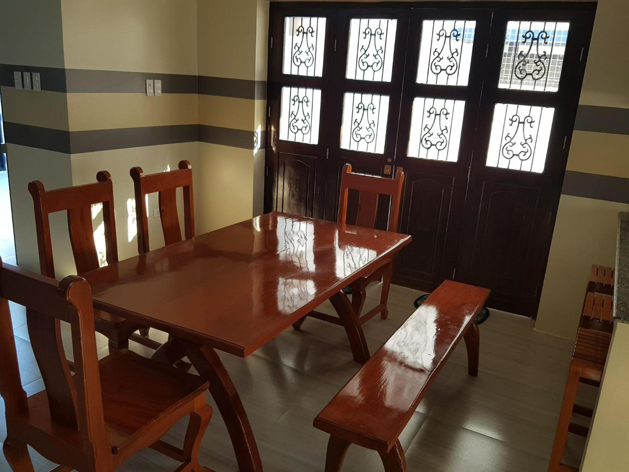 Ailesbury Holiday Home-Iloilo