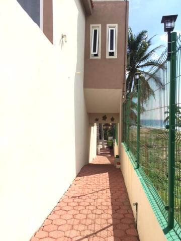Casa de la Tortuga view 2