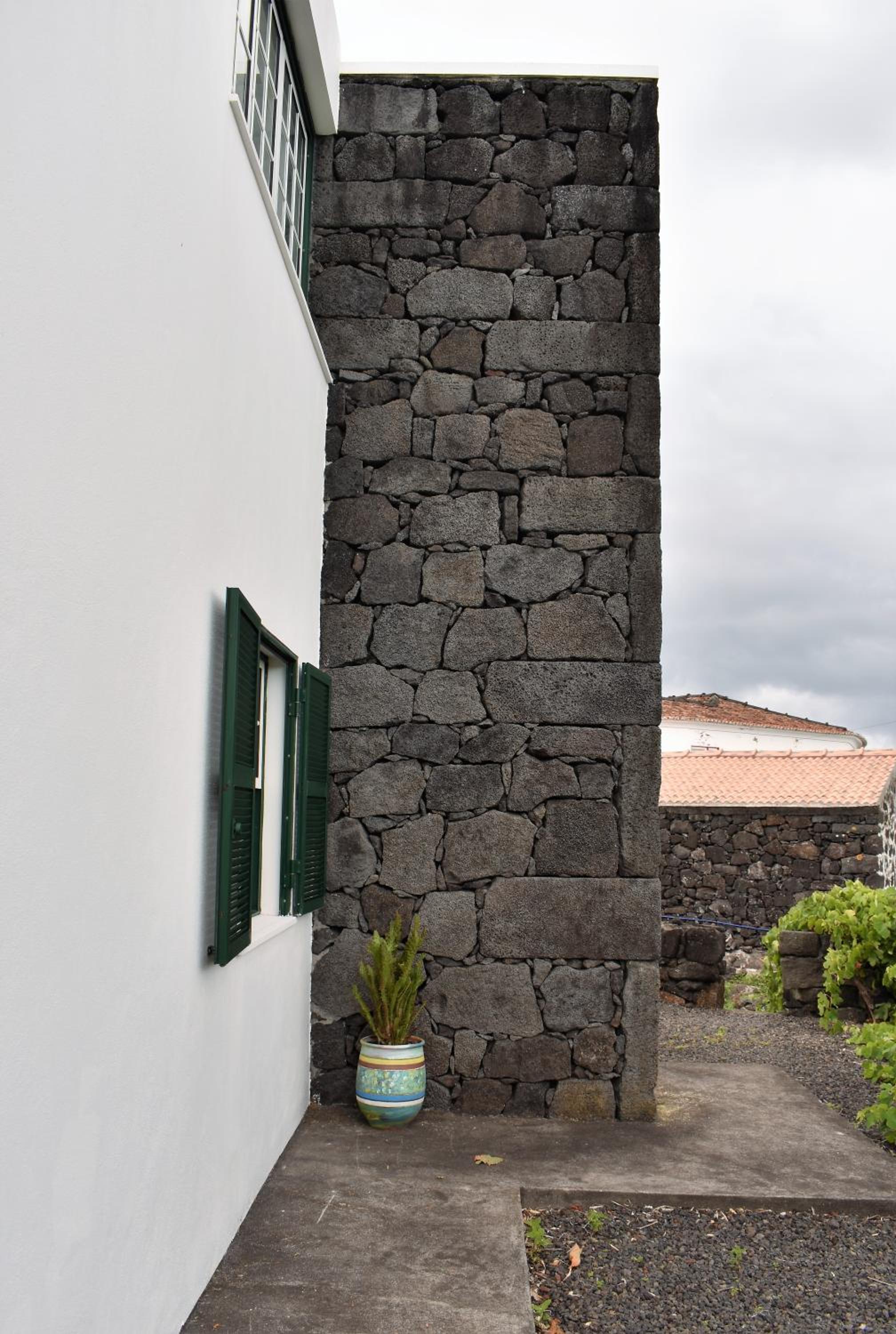 Photo 33