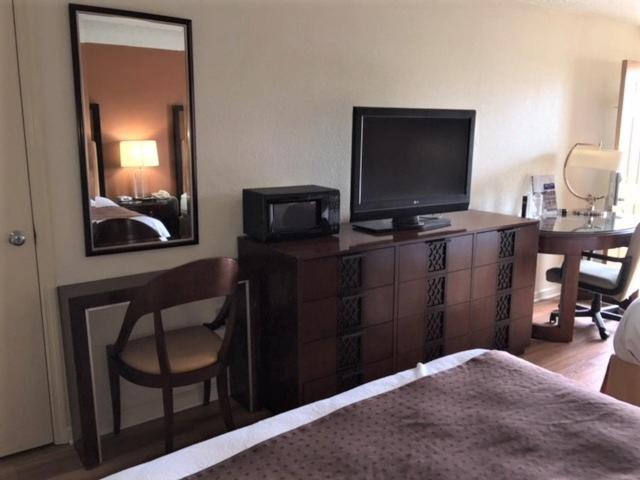 Royal Inn - Property Image 41