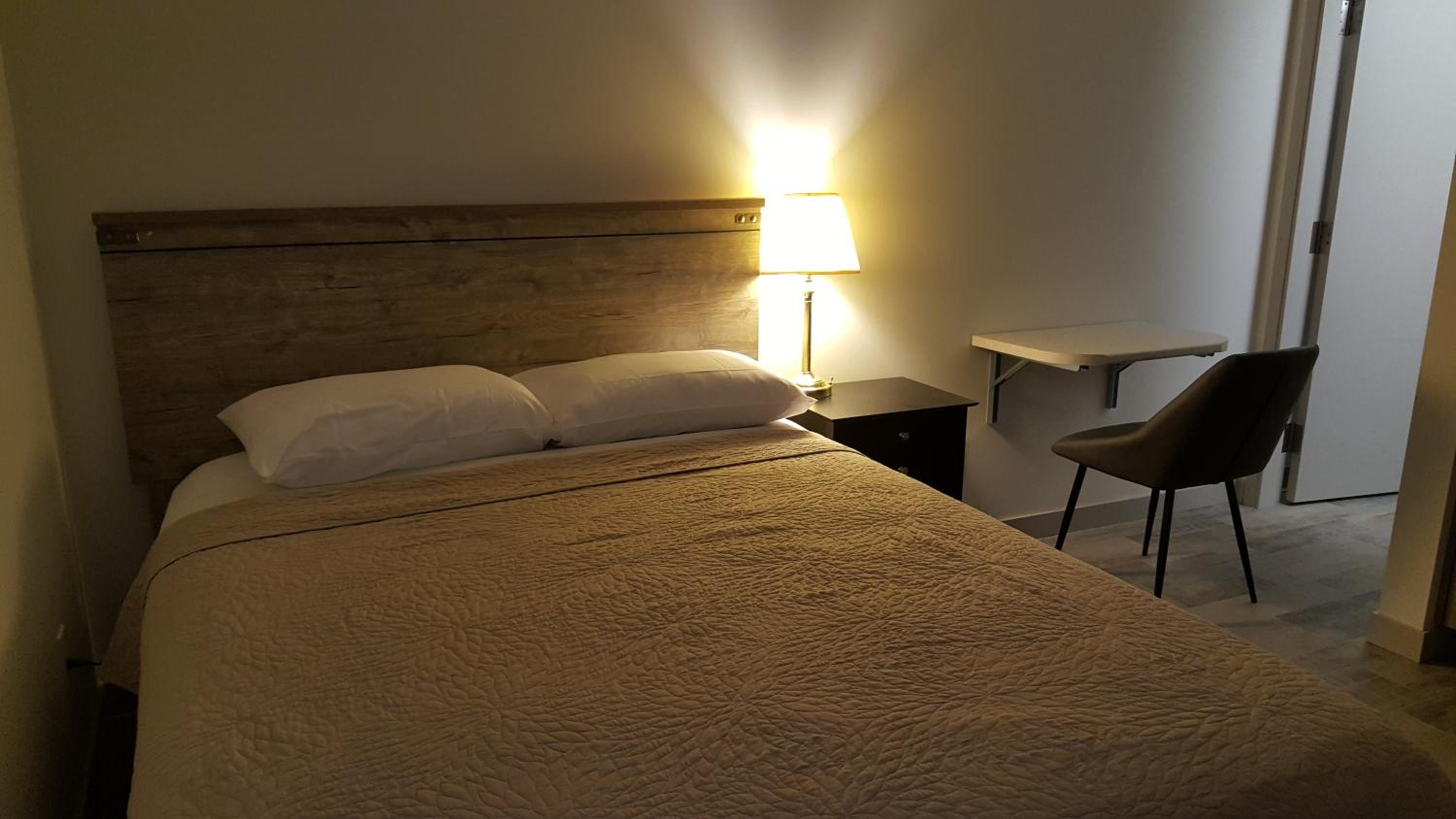 Centennial Motel