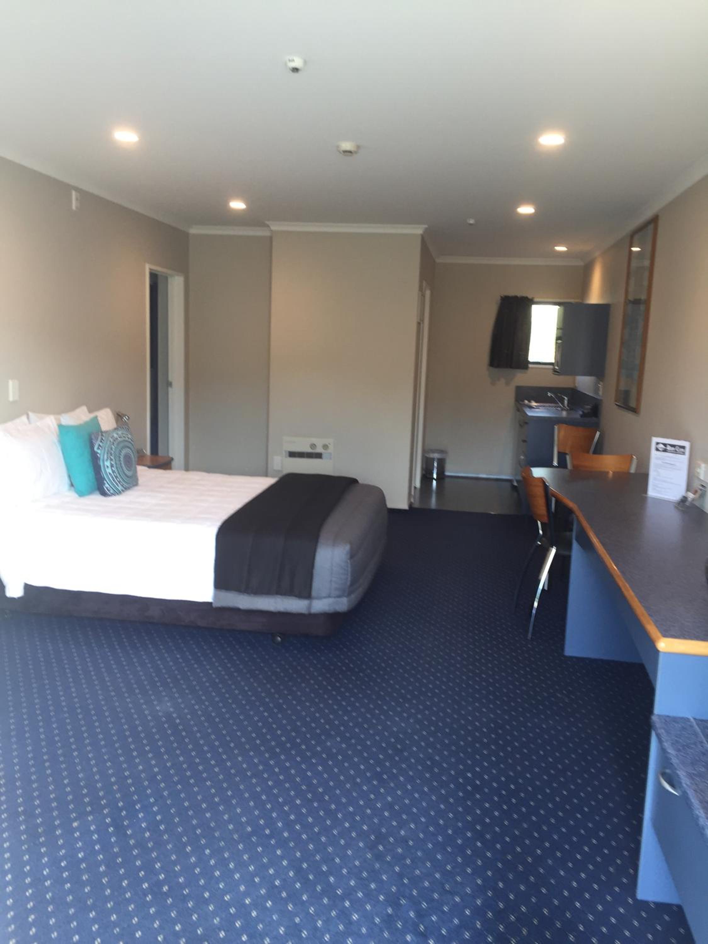 Bay City Motor Lodge