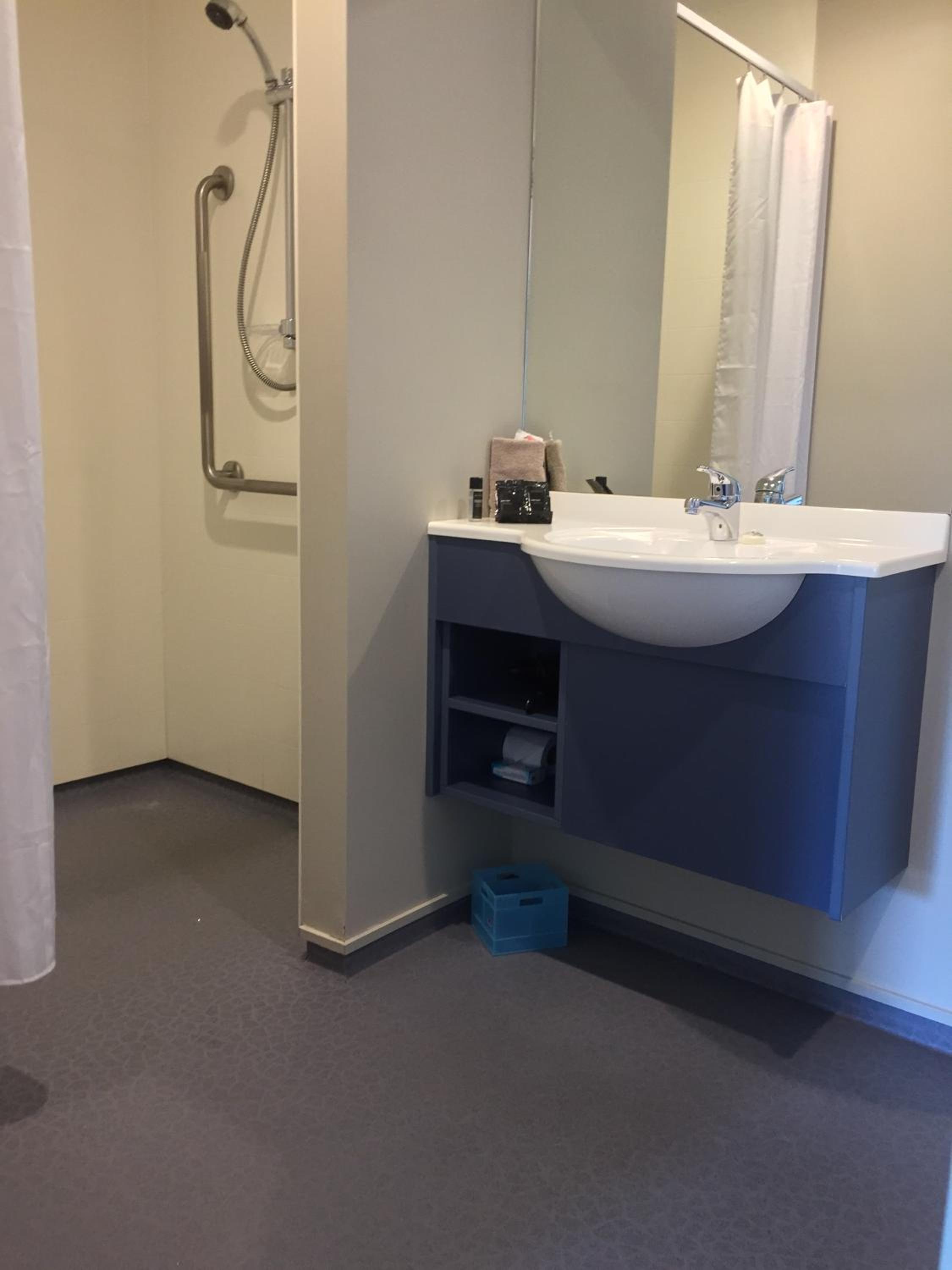 Bay City Motor Lodge