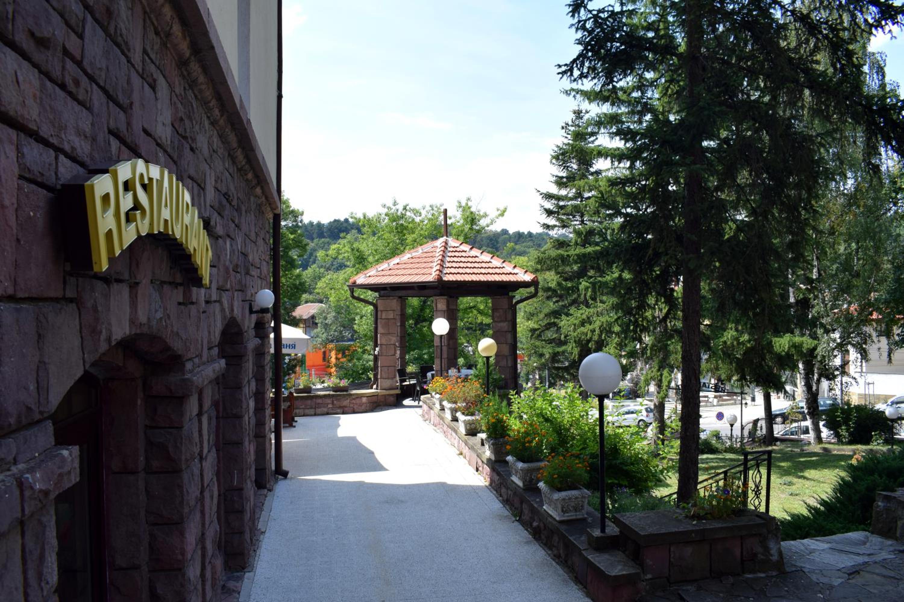 Hotel Jeravna