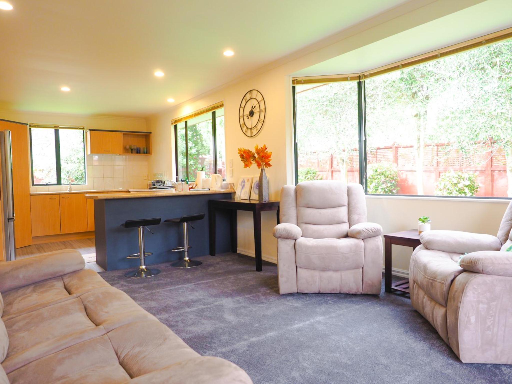 Accommodations Homestay in Rototuna, Hamilton view 5
