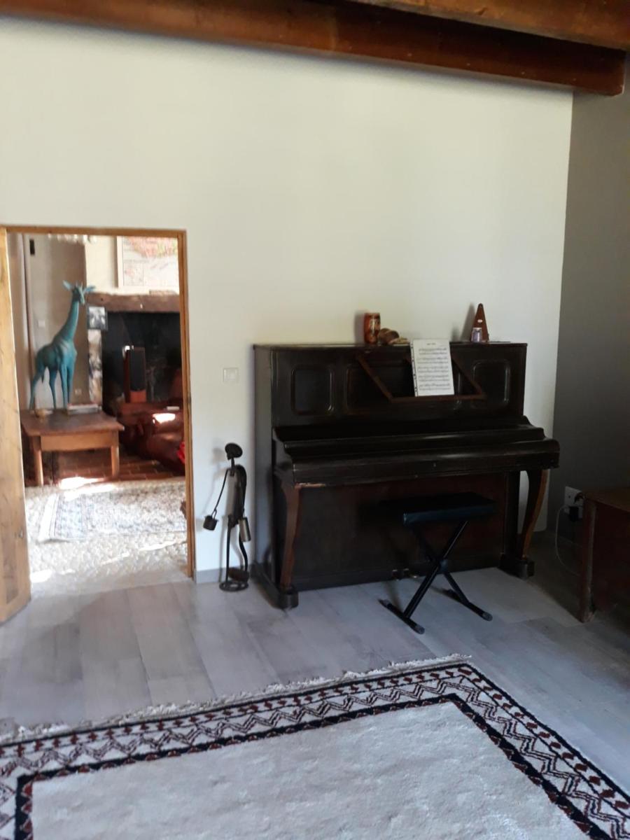 Photo 23