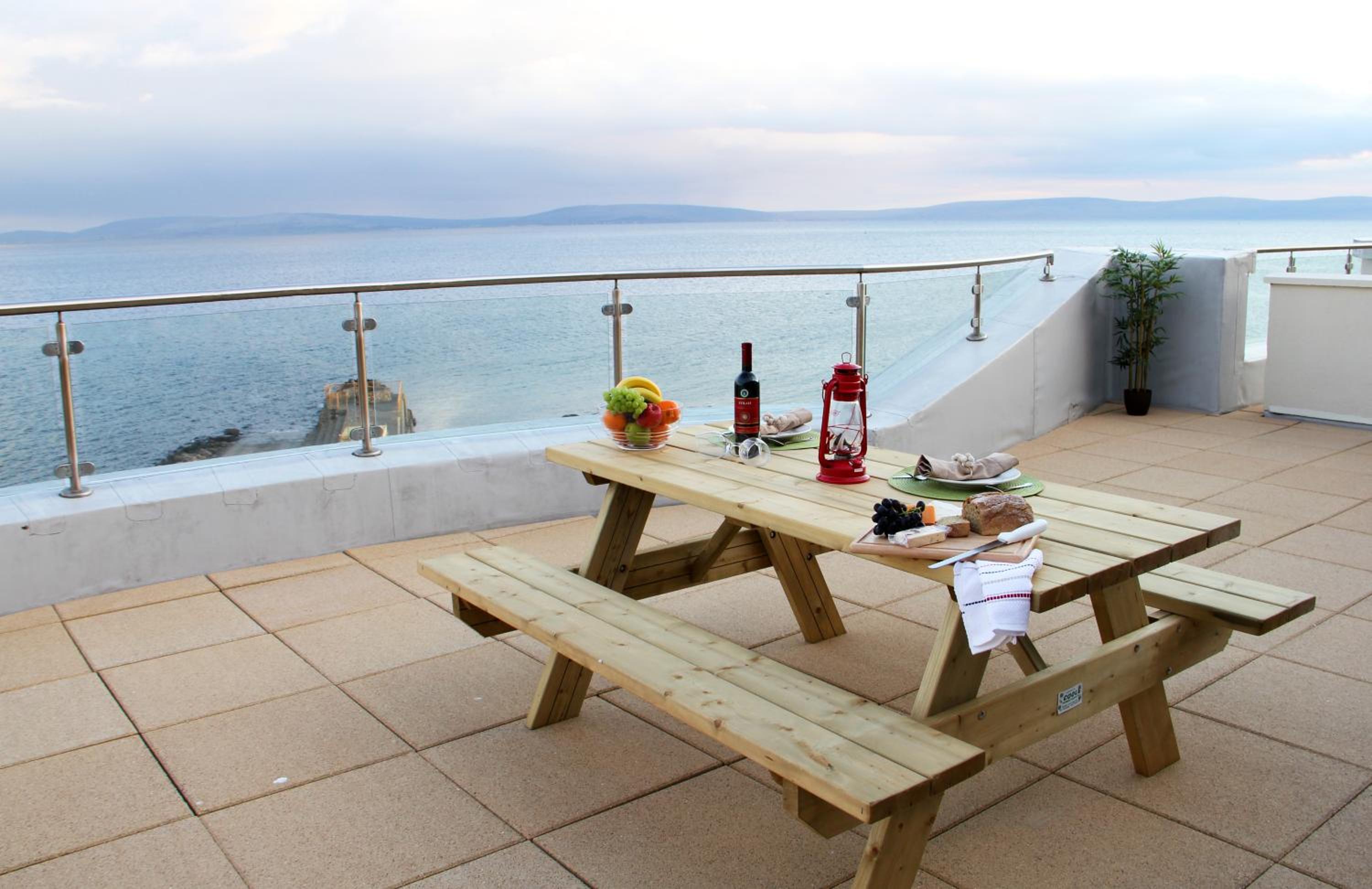 Galway Bay Sea View Apartments