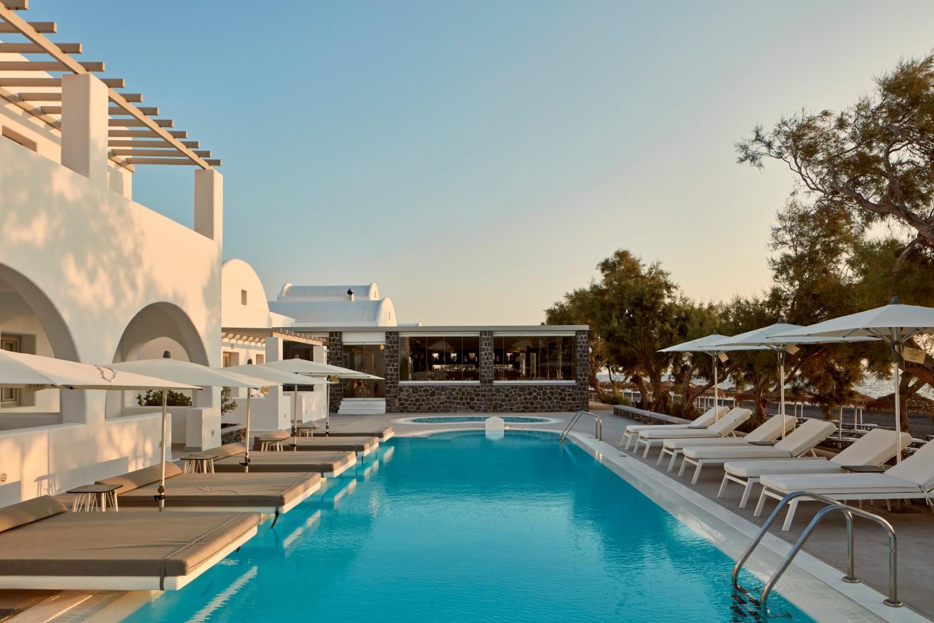 Costa Grand Resort & Spa