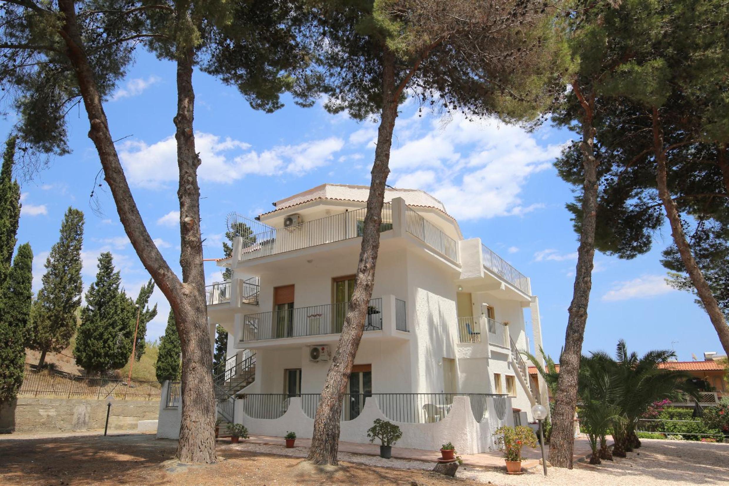 villa aurora