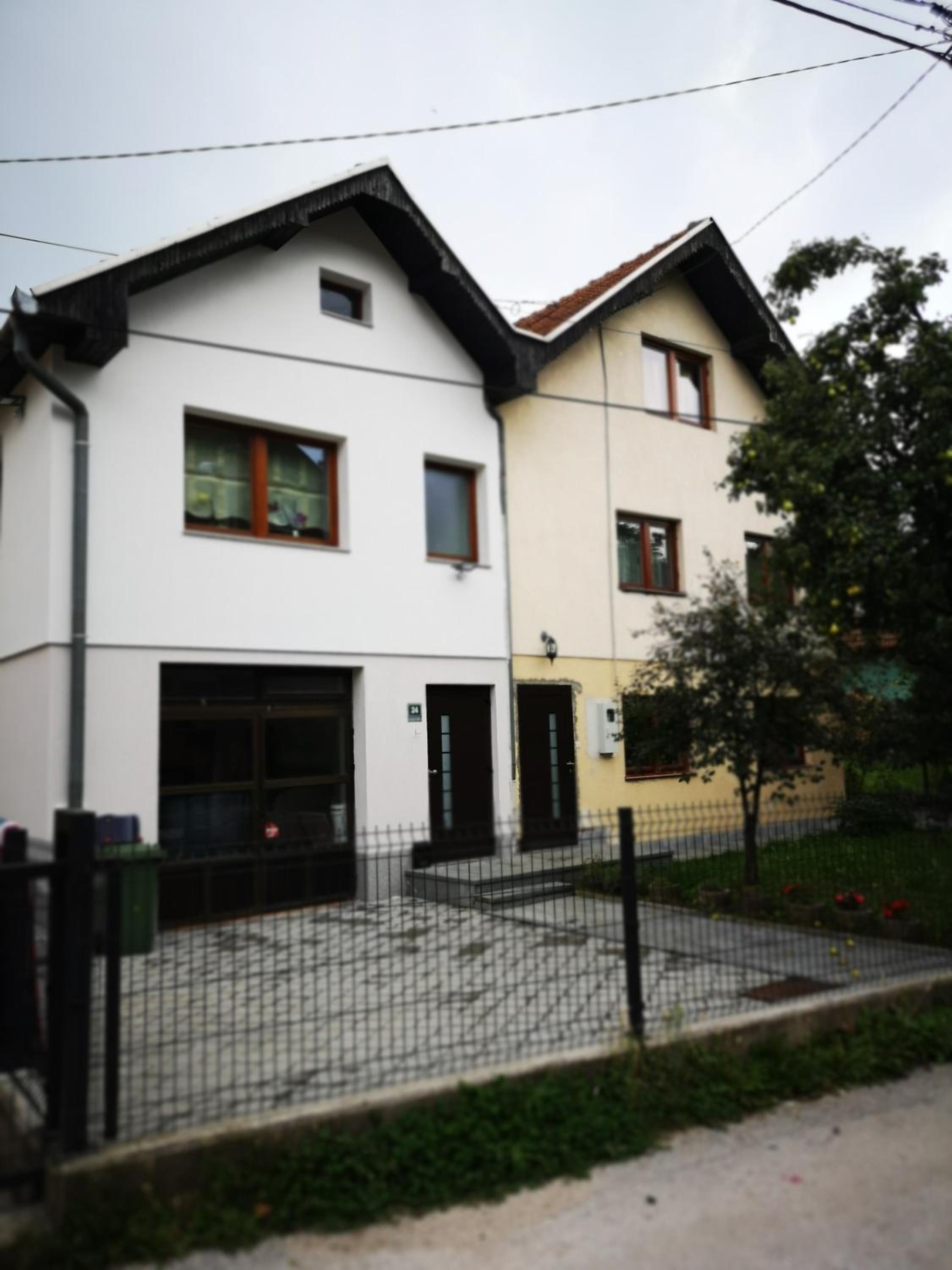 Family apartment with garden