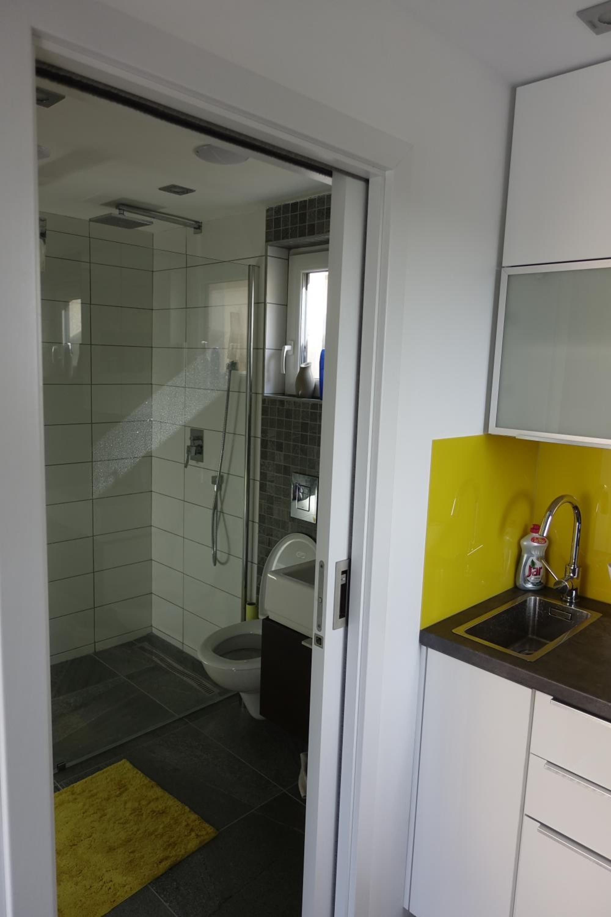Tiny House with Private Pool, photo 37
