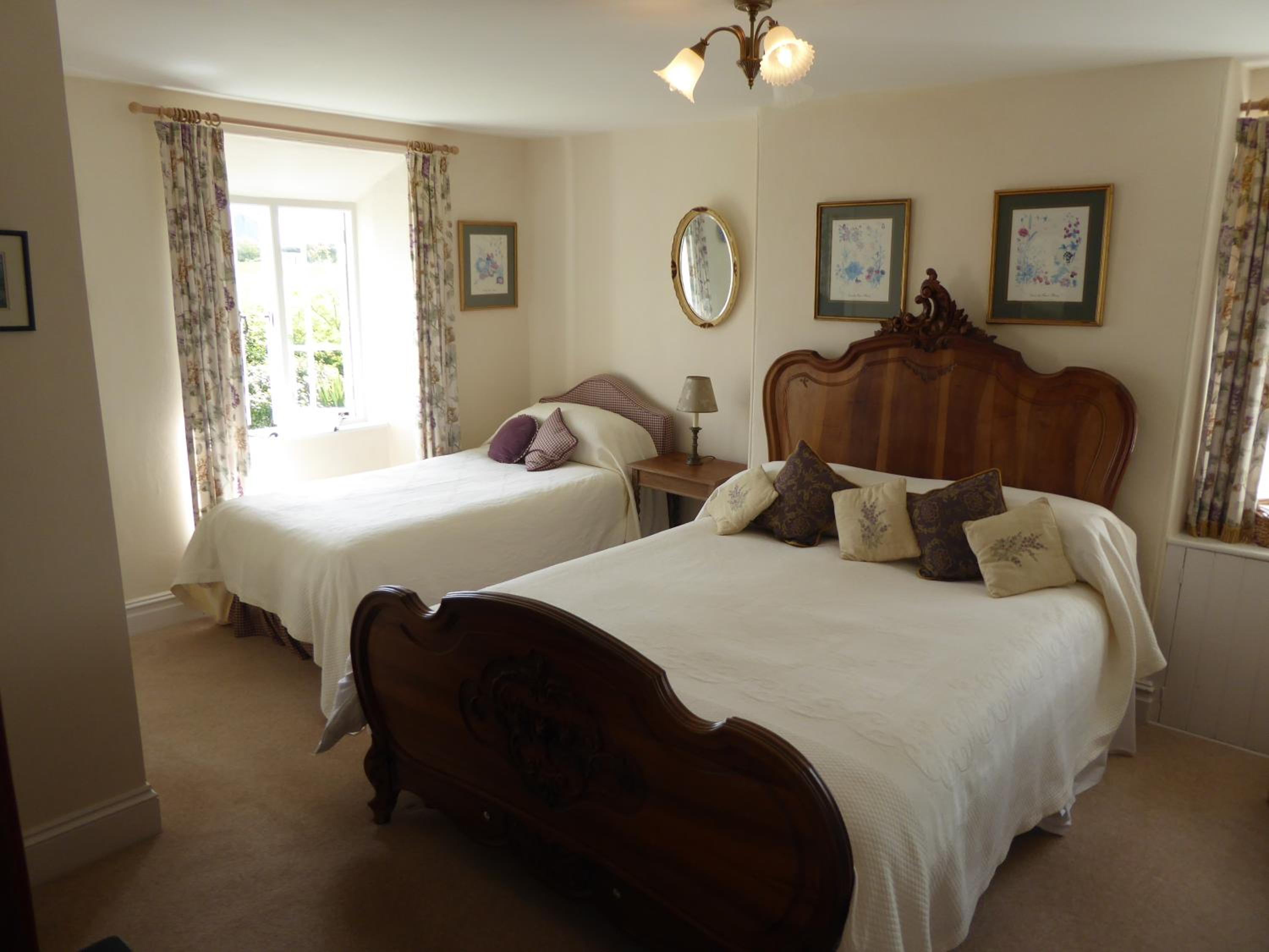 Lower Tresmorn Farmhouse