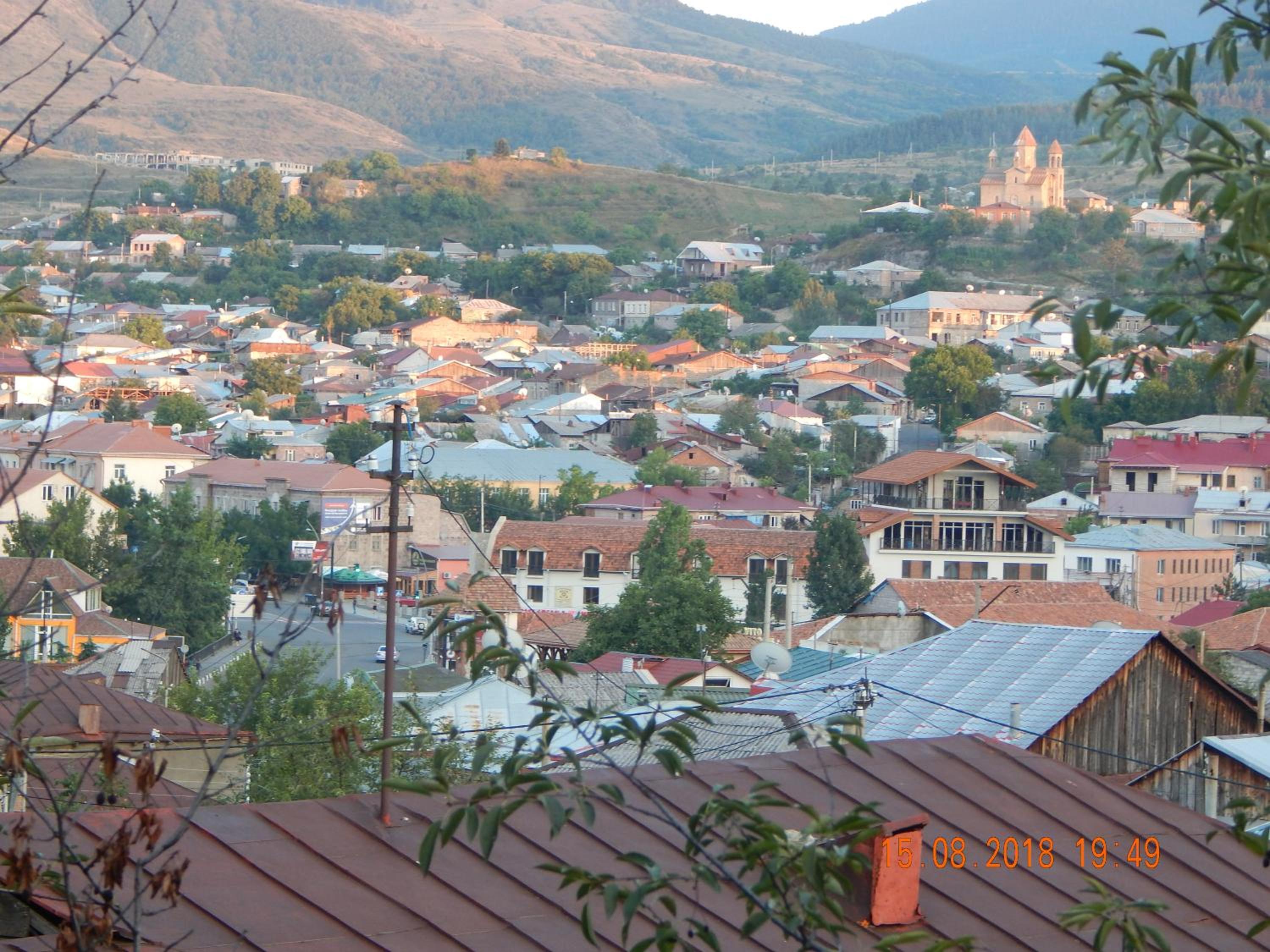 Zukas Hause view 3