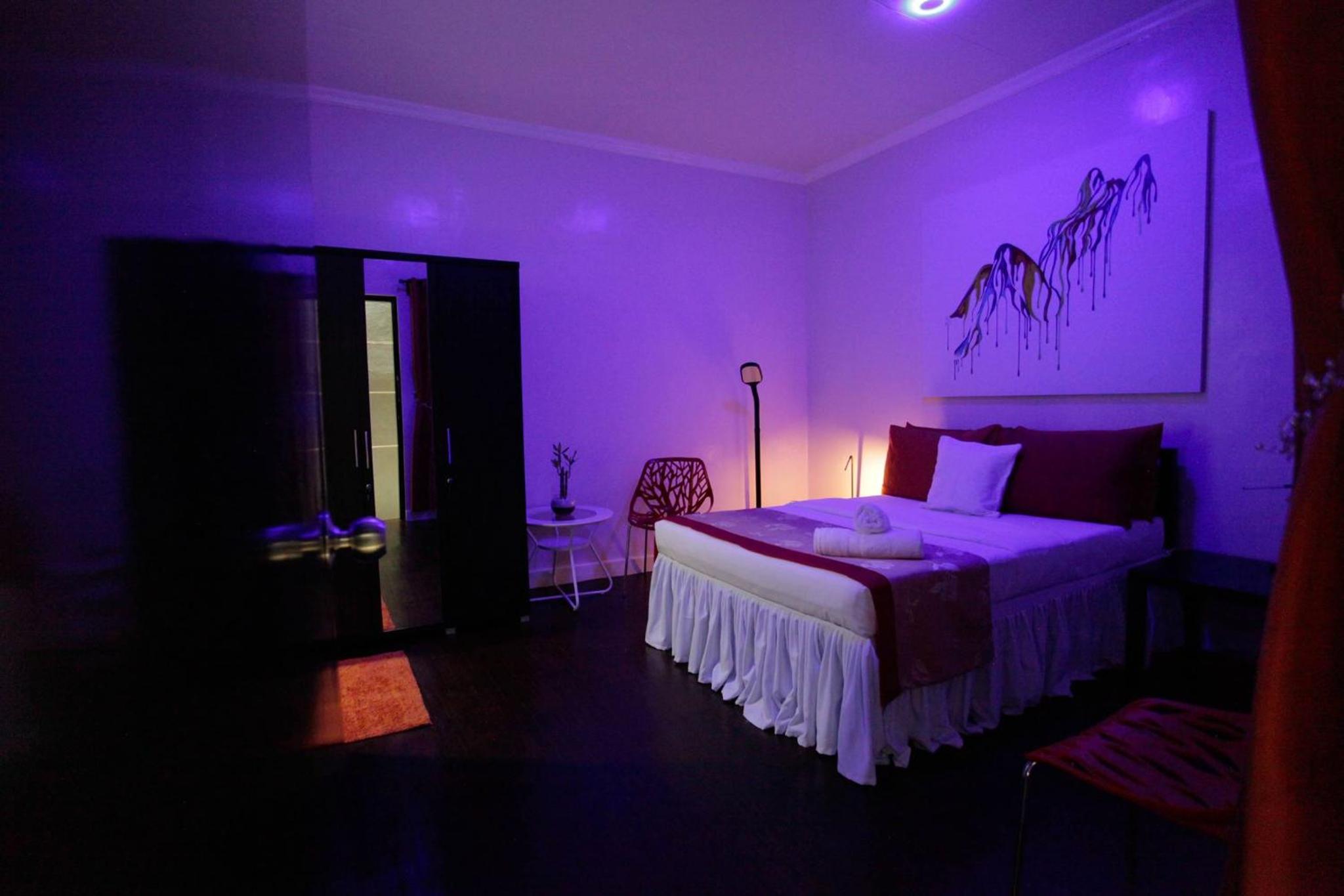 HalfWay House Hostel Mactan Cebu Airport