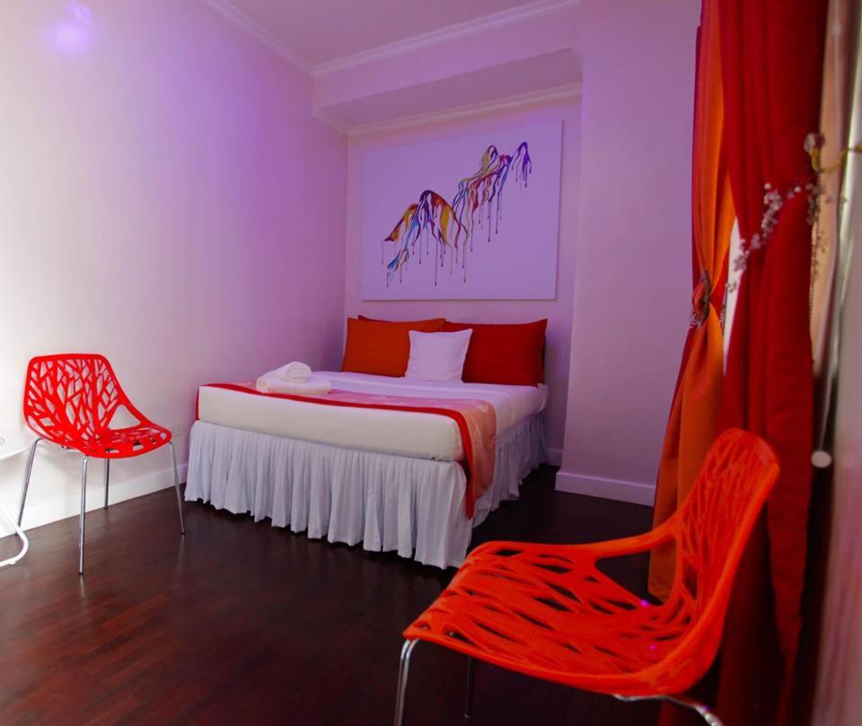 HalfWay House Hostel Mactan Cebu Airport