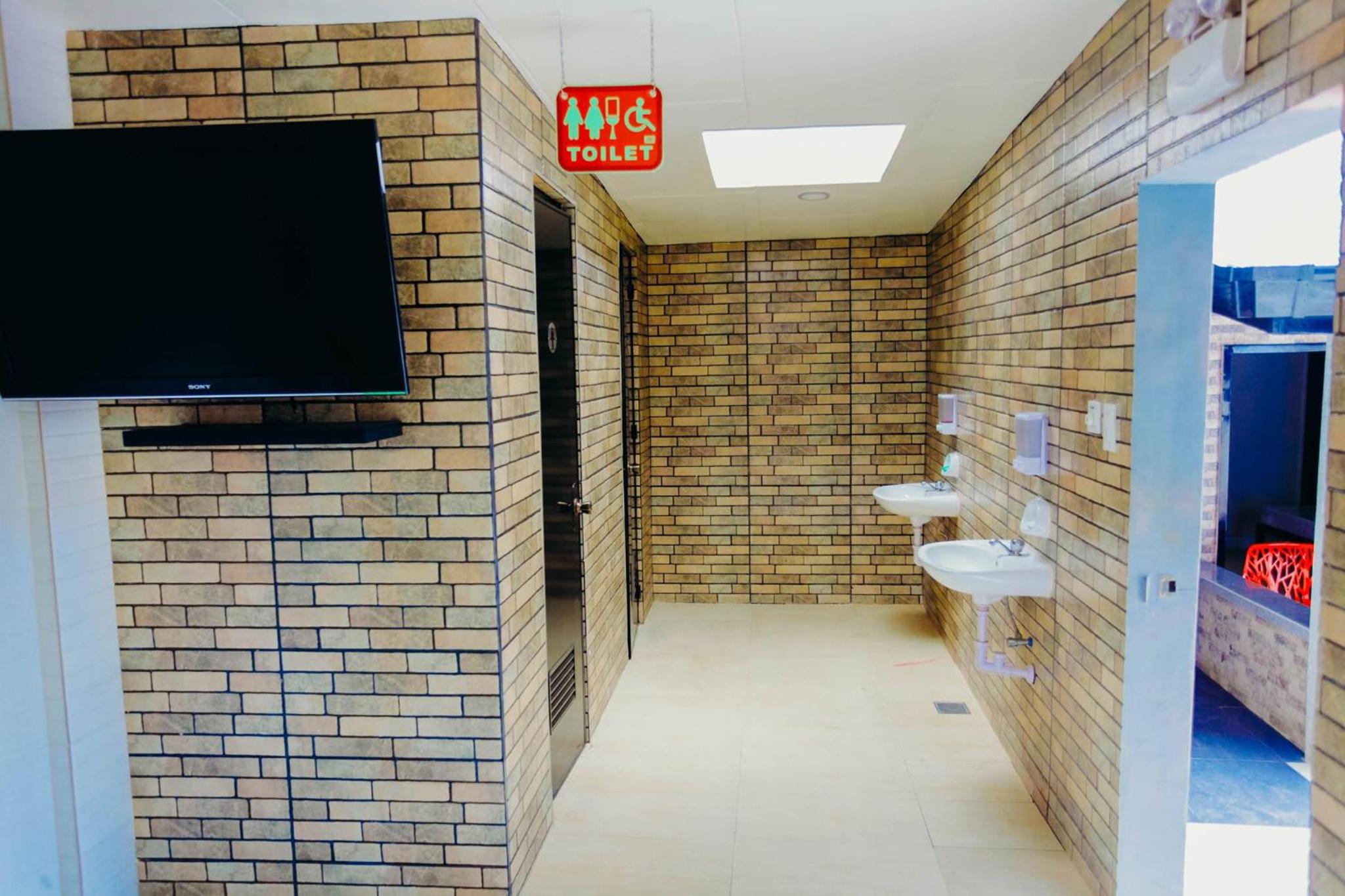 HalfWay House Hostel Mactan Cebu Airport