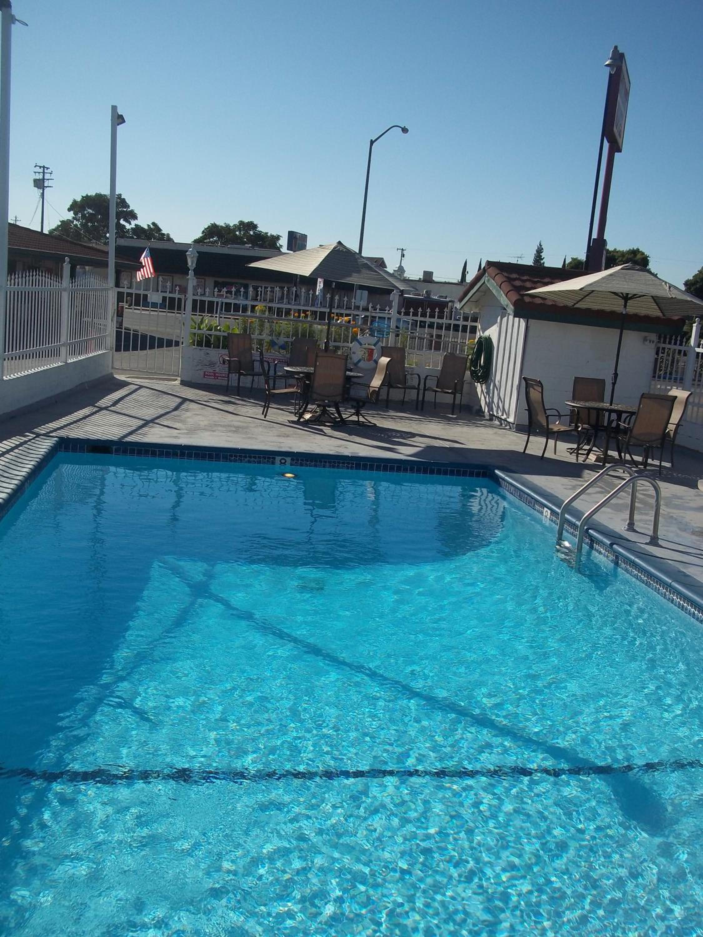 Holiday Motel Oakdale - Property Image 18