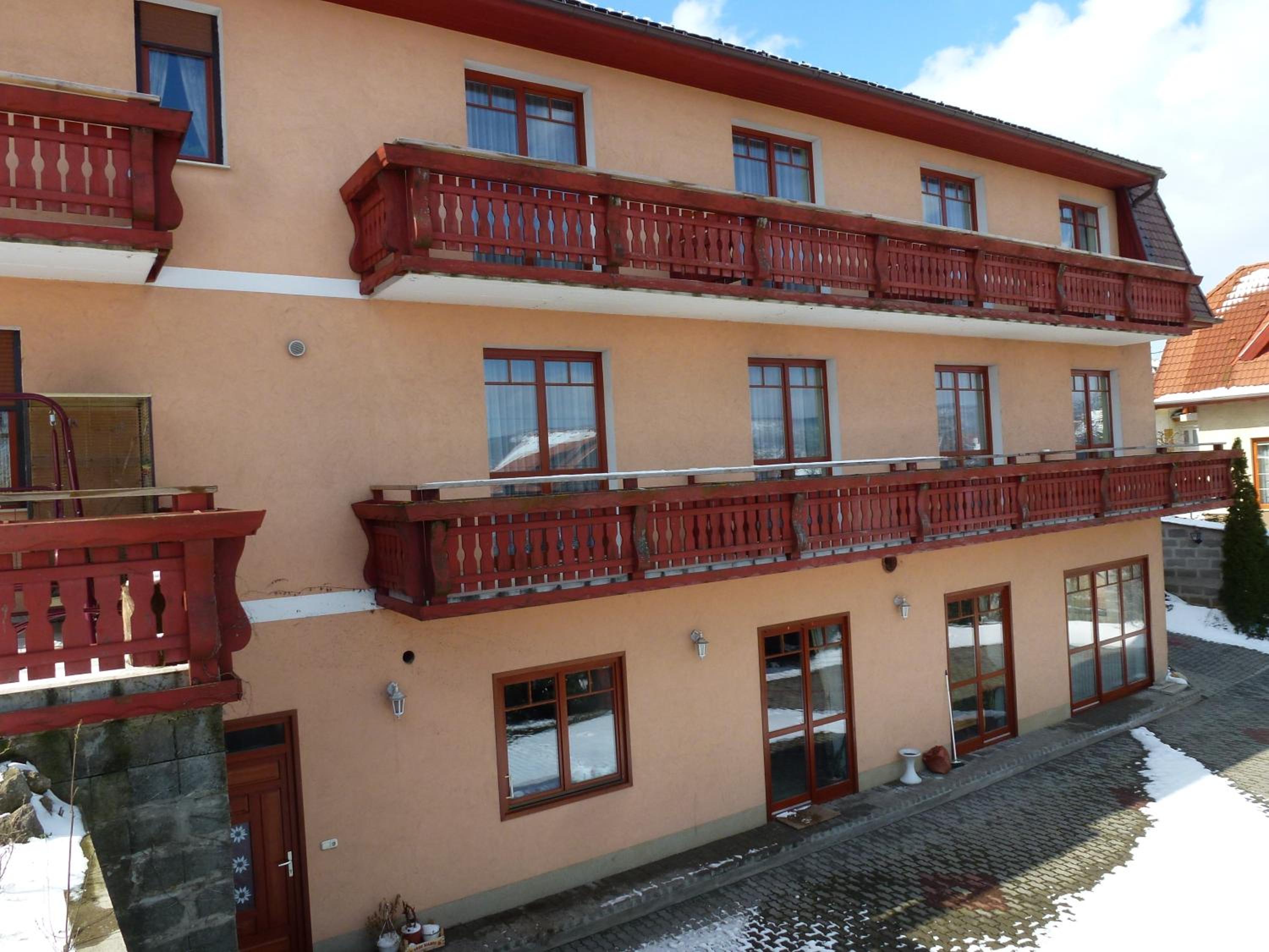 Photo 15