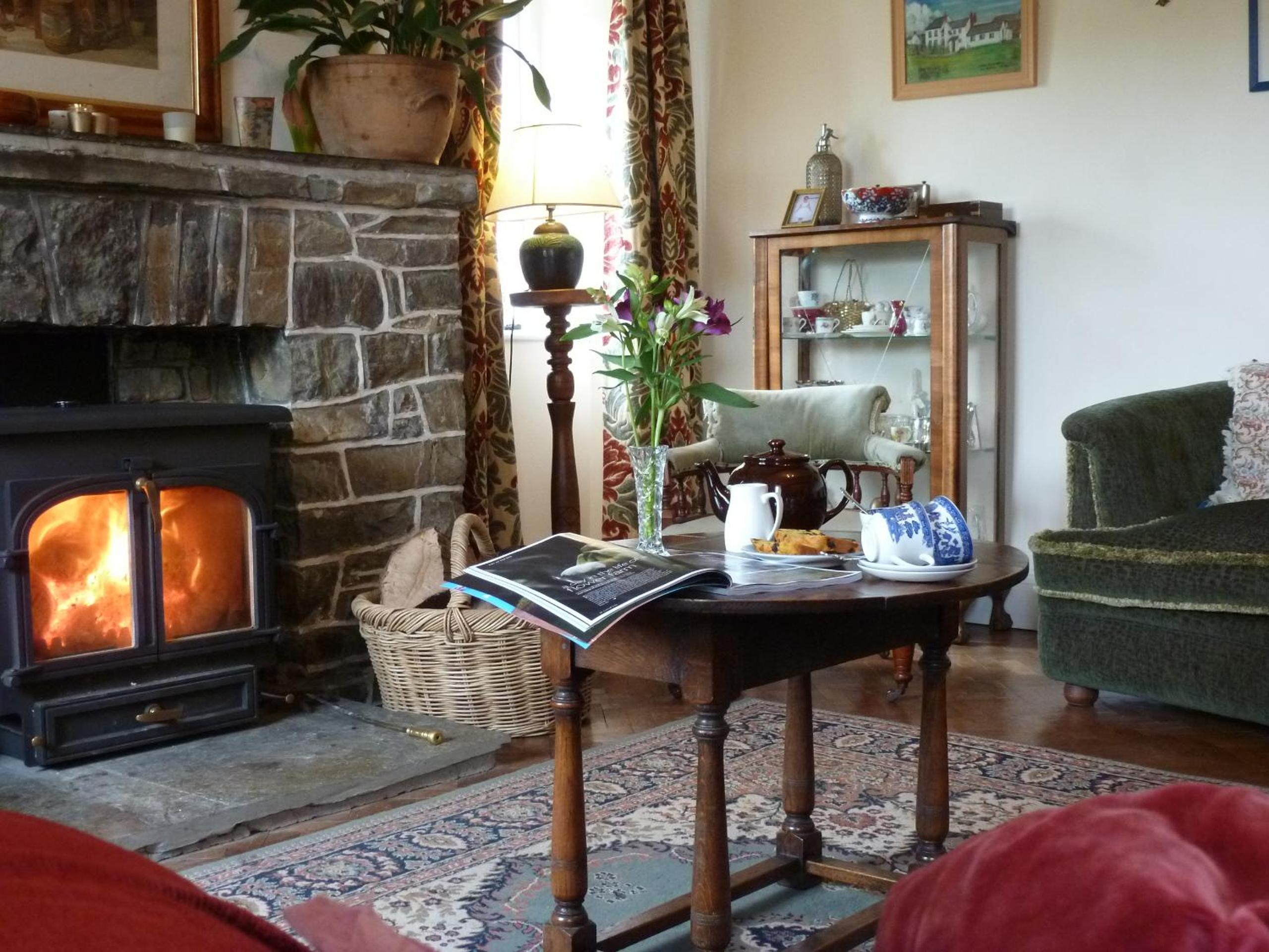 Lower Tresmorn Farmhouse