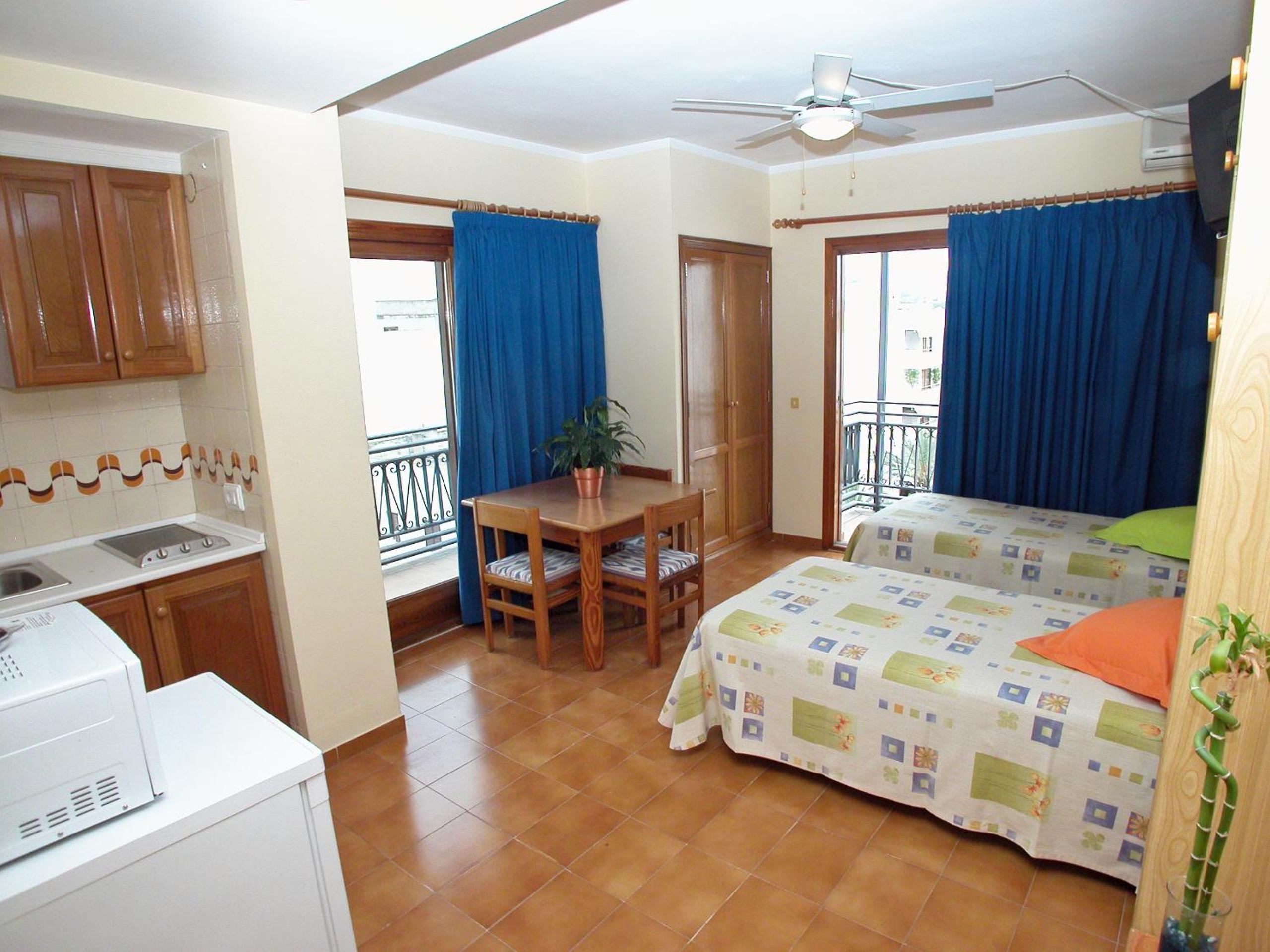 Apartamentos Ebusus