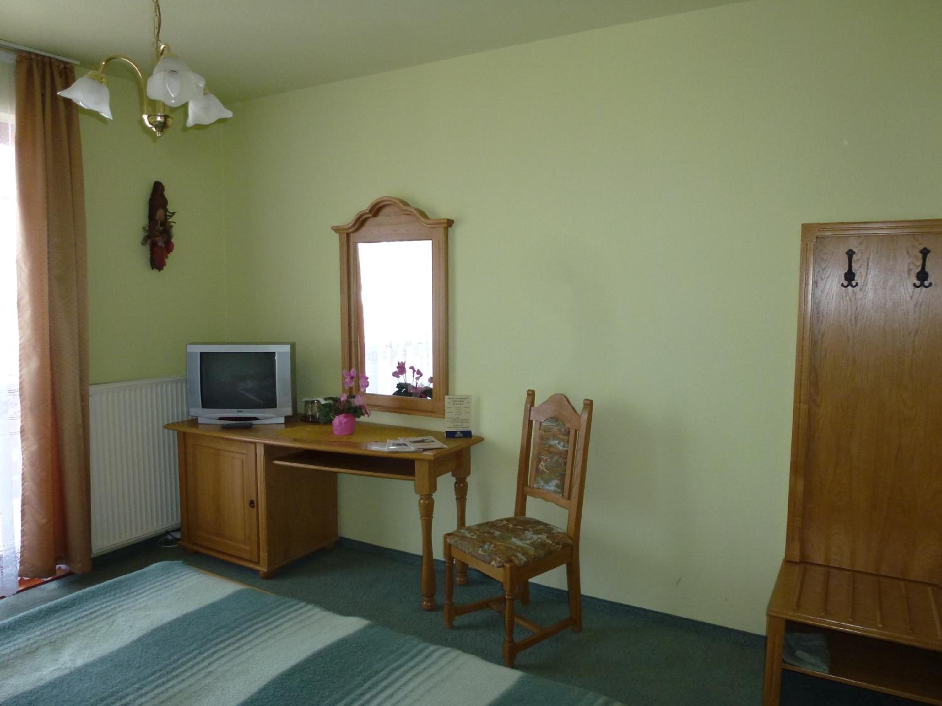 Photo 31